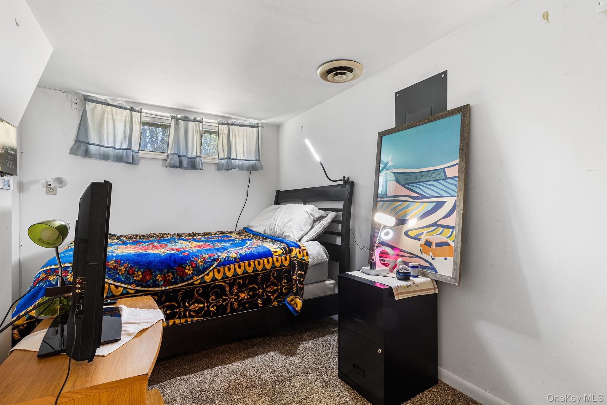 11 Hustis Road Property Photo 14