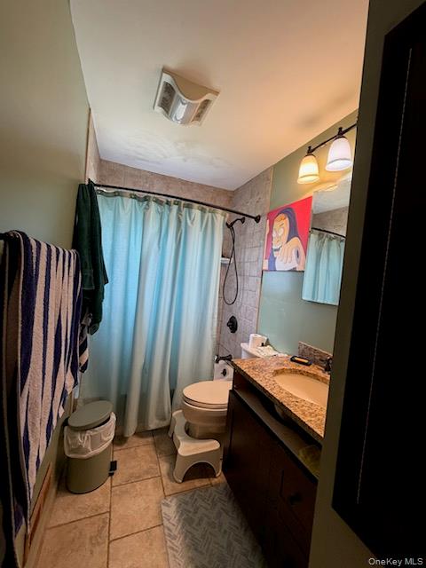379 W 24th Street Property Photo 10