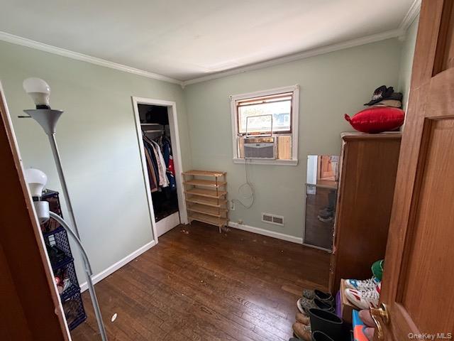 379 W 24th Street Property Photo 13