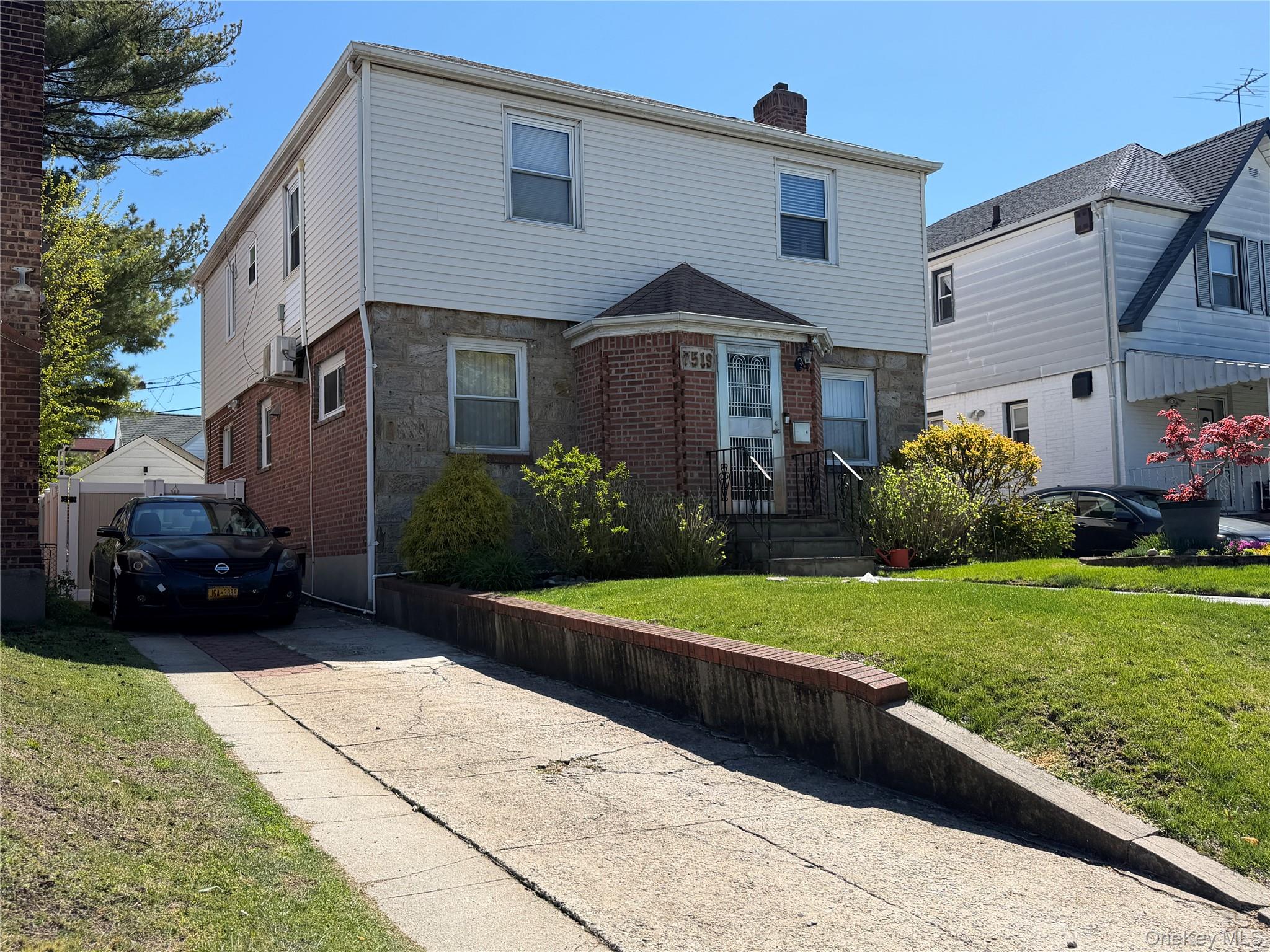 75-19 188th Street Property Photo 3