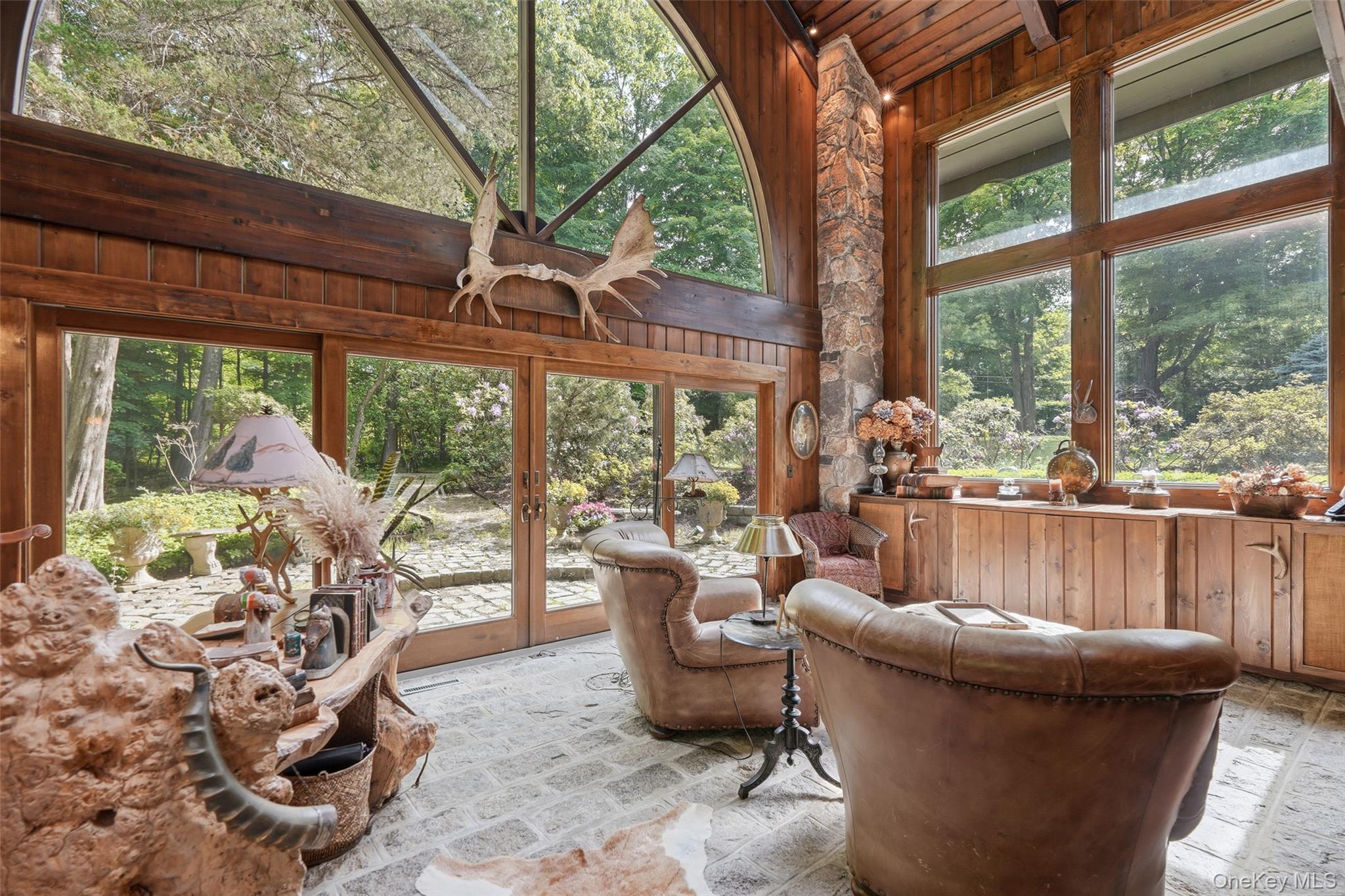 217 Trinity Pass Property Photo 1