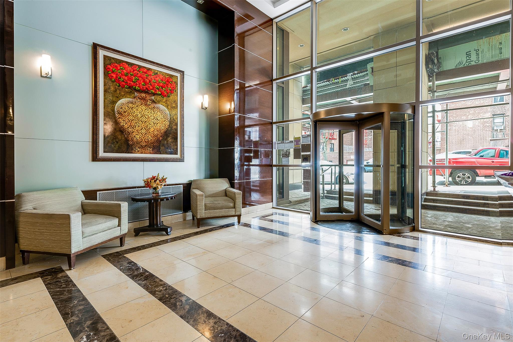 64-05 Yellowstone Boulevard Ph508 Property Photo 3