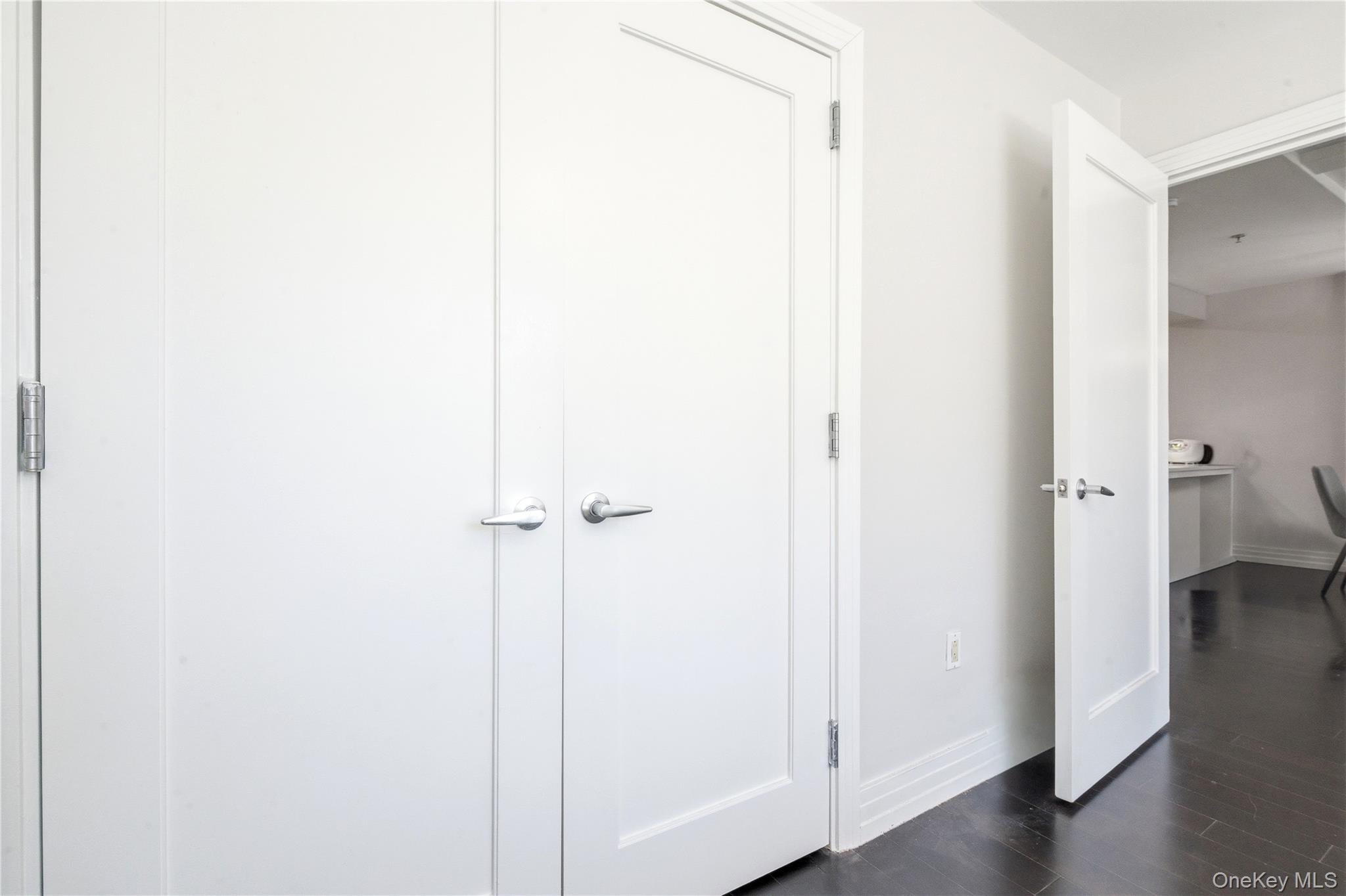 64-05 Yellowstone Boulevard Ph508 Property Photo 21