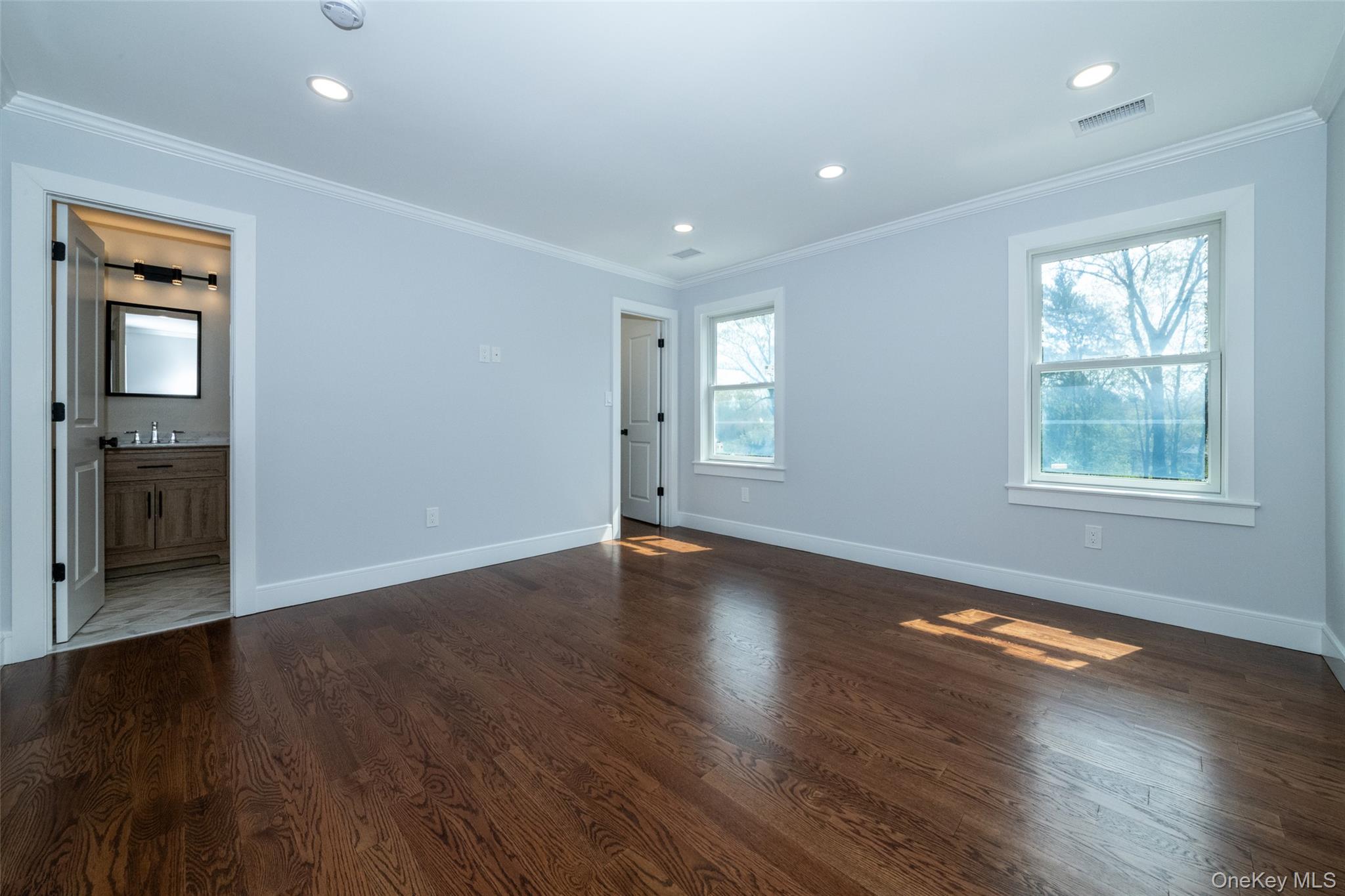 19 Beverly Road Property Photo 24