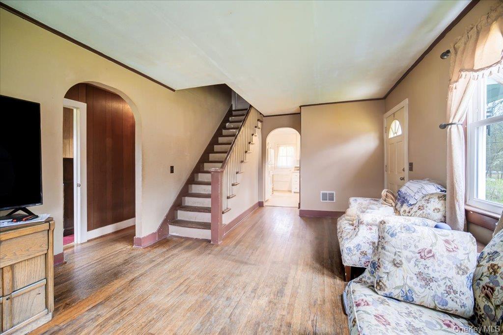 144 Cream Street Property Photo 4