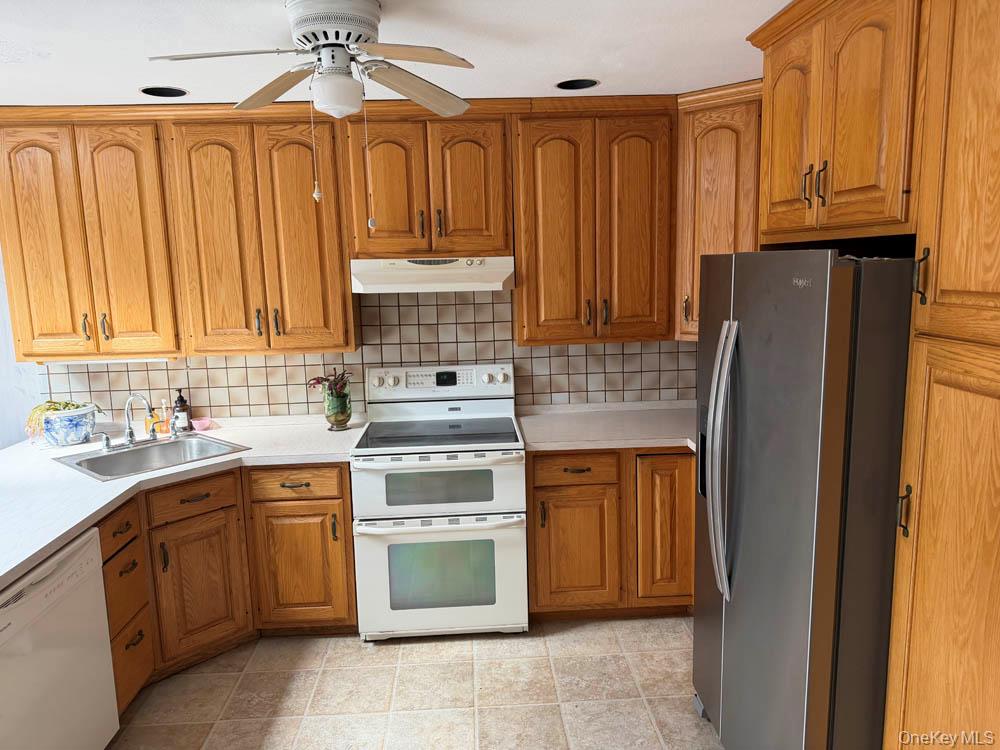 20 Harby Drive Property Photo 5