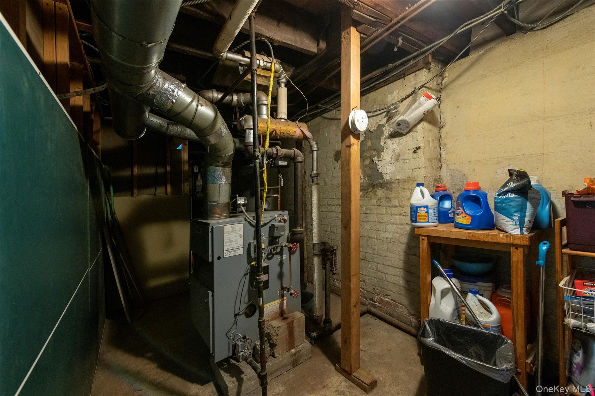 157-15 Oak Avenue Property Photo 37