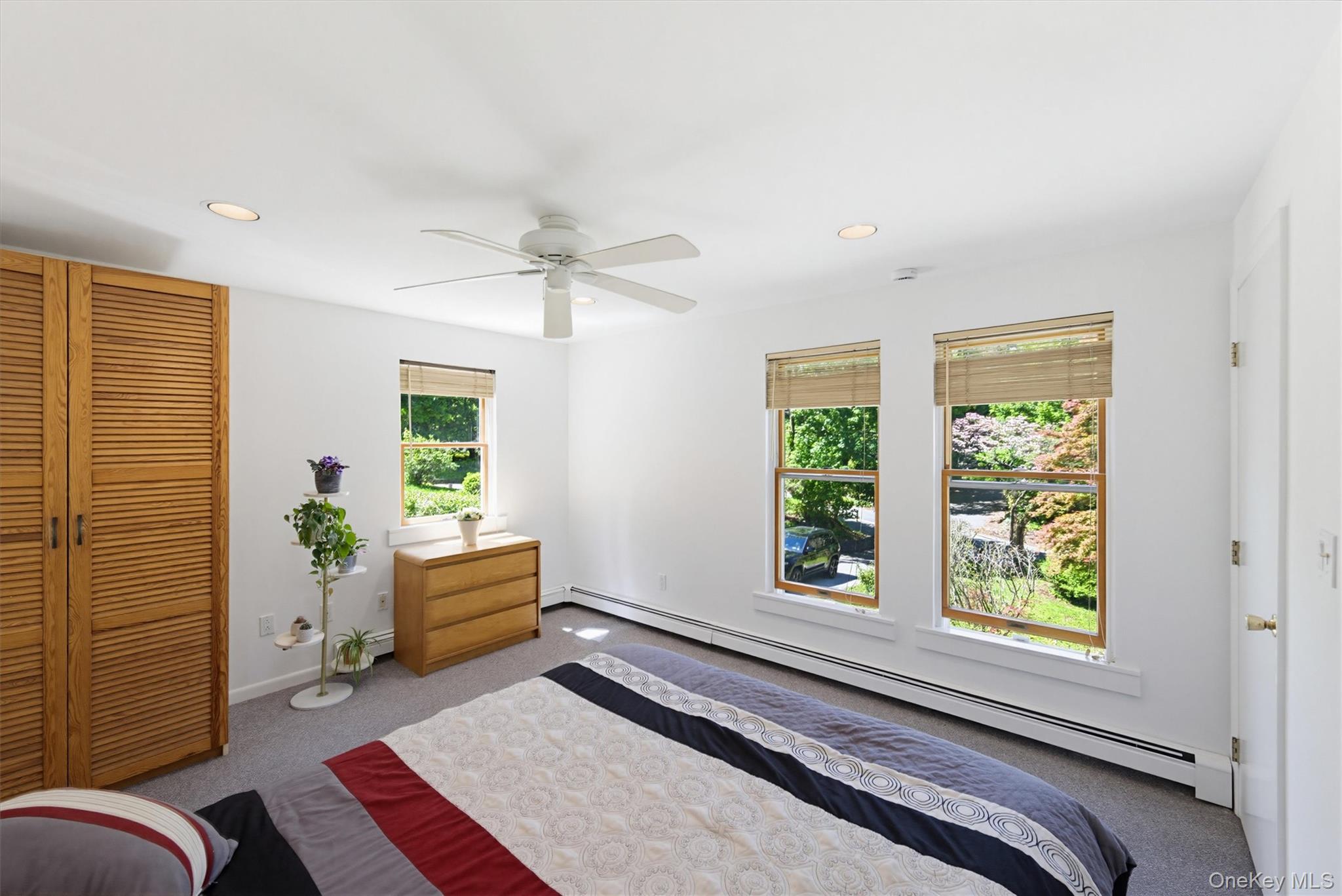 17 Montrose Station Road Property Photo 19