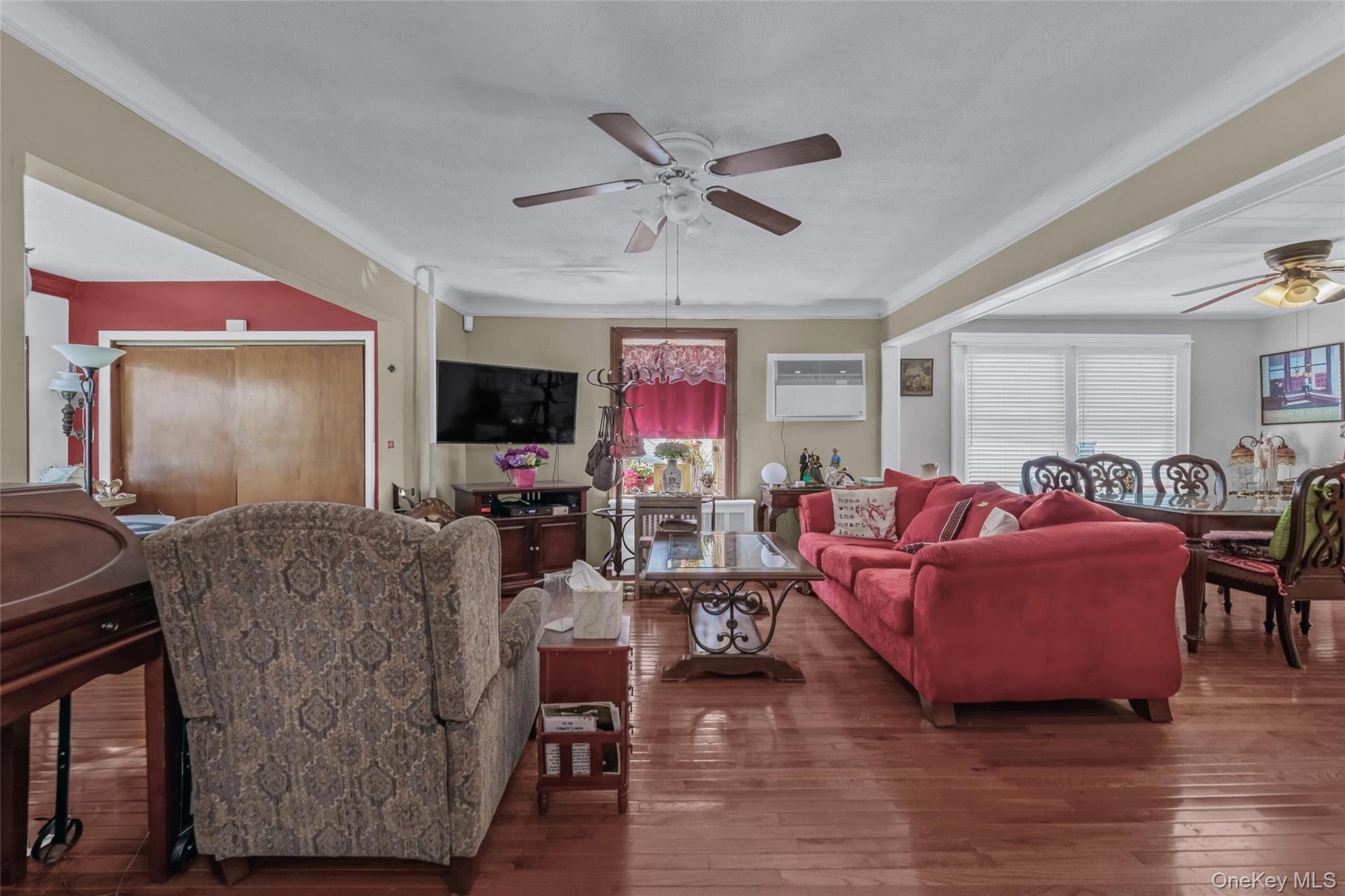 42-46 247th Street Property Photo 3