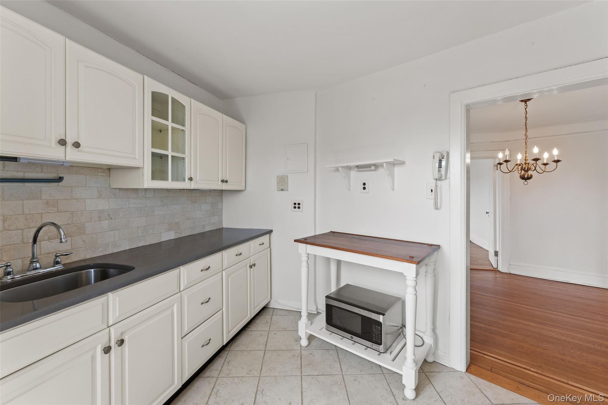 42 Pondfield 6d Property Photo 12