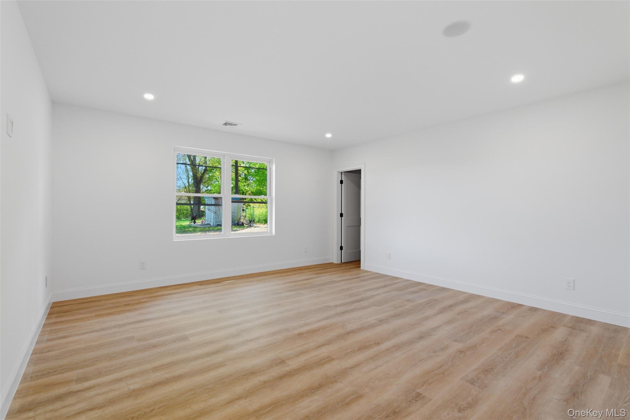 2800 Sarles Drive Property Photo 18