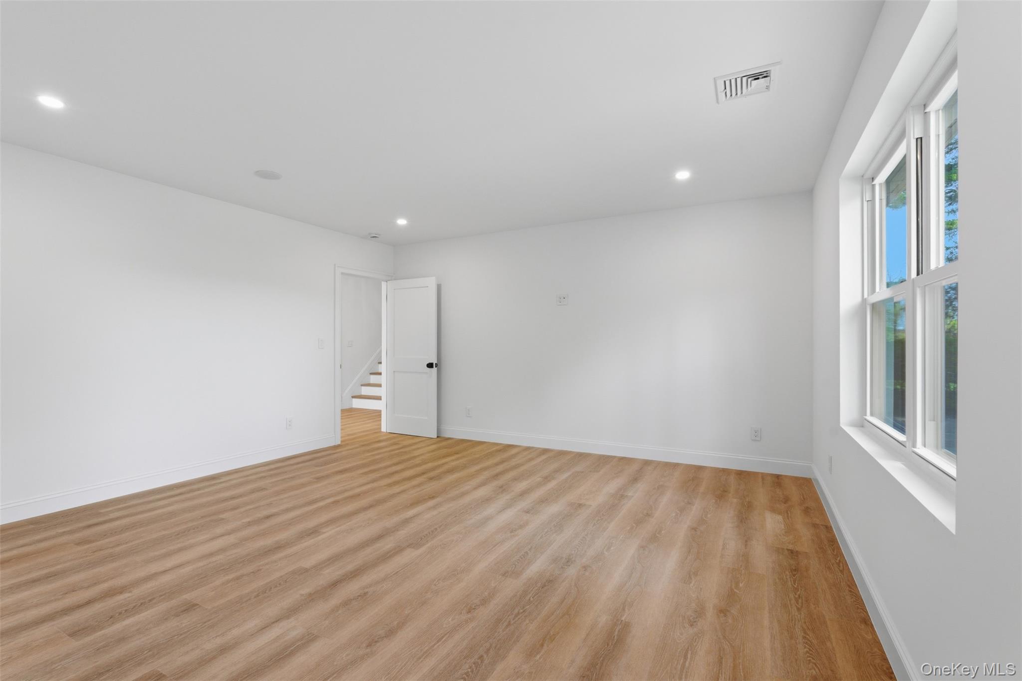2800 Sarles Drive Property Photo 22