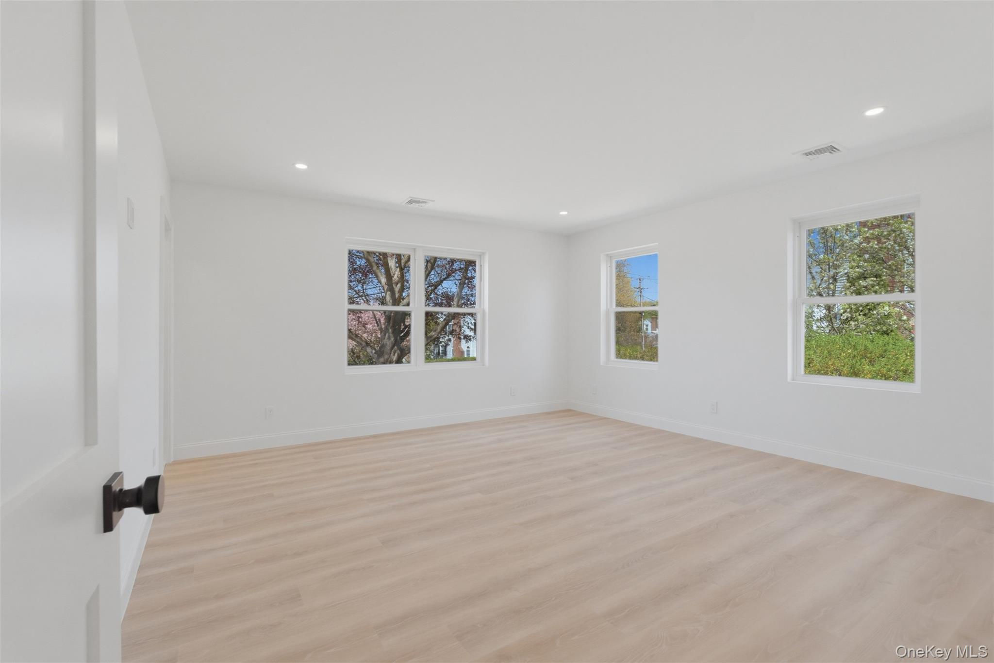 2800 Sarles Drive Property Photo 24