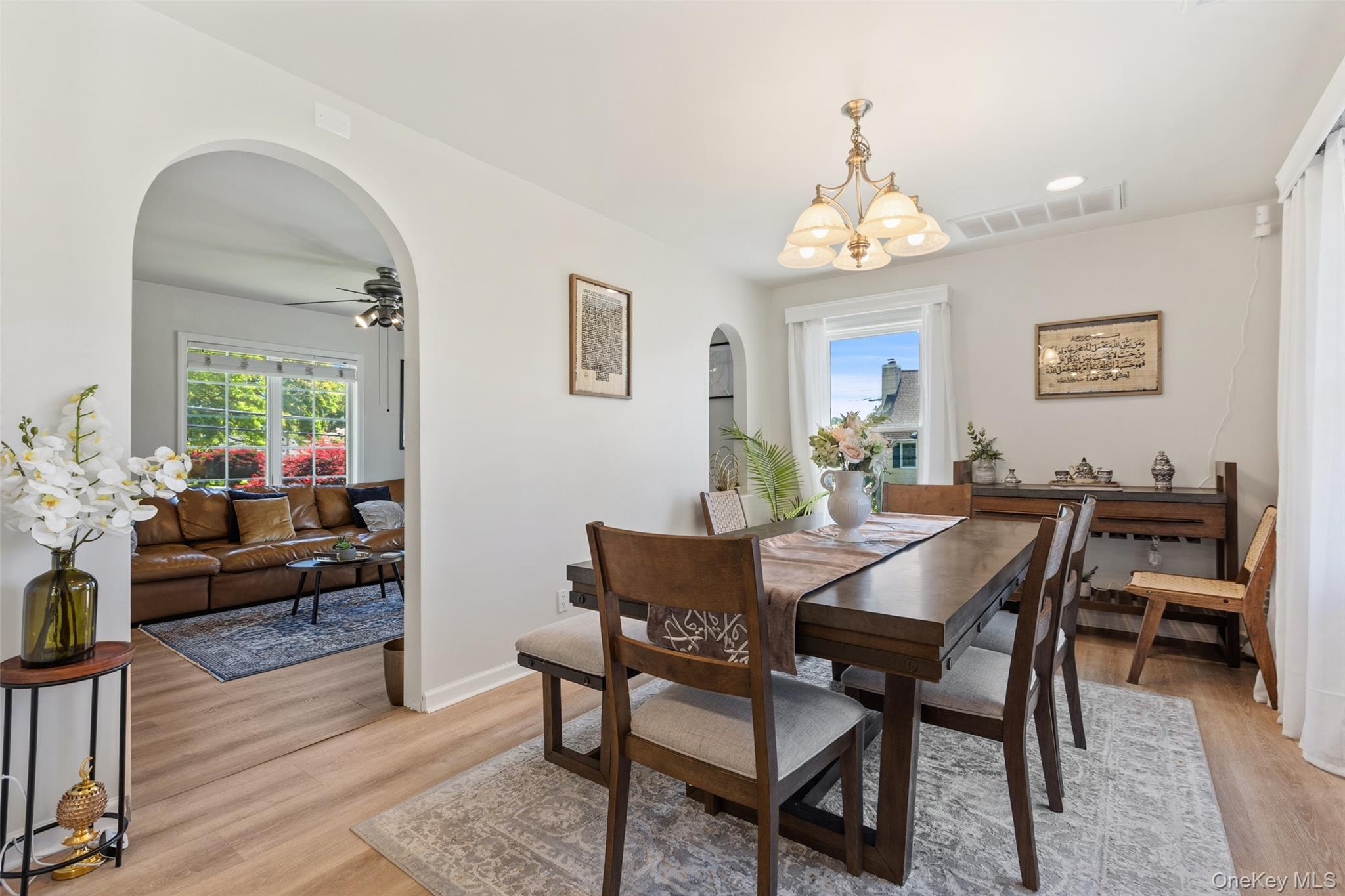 9 White Plains Avenue Property Photo 9