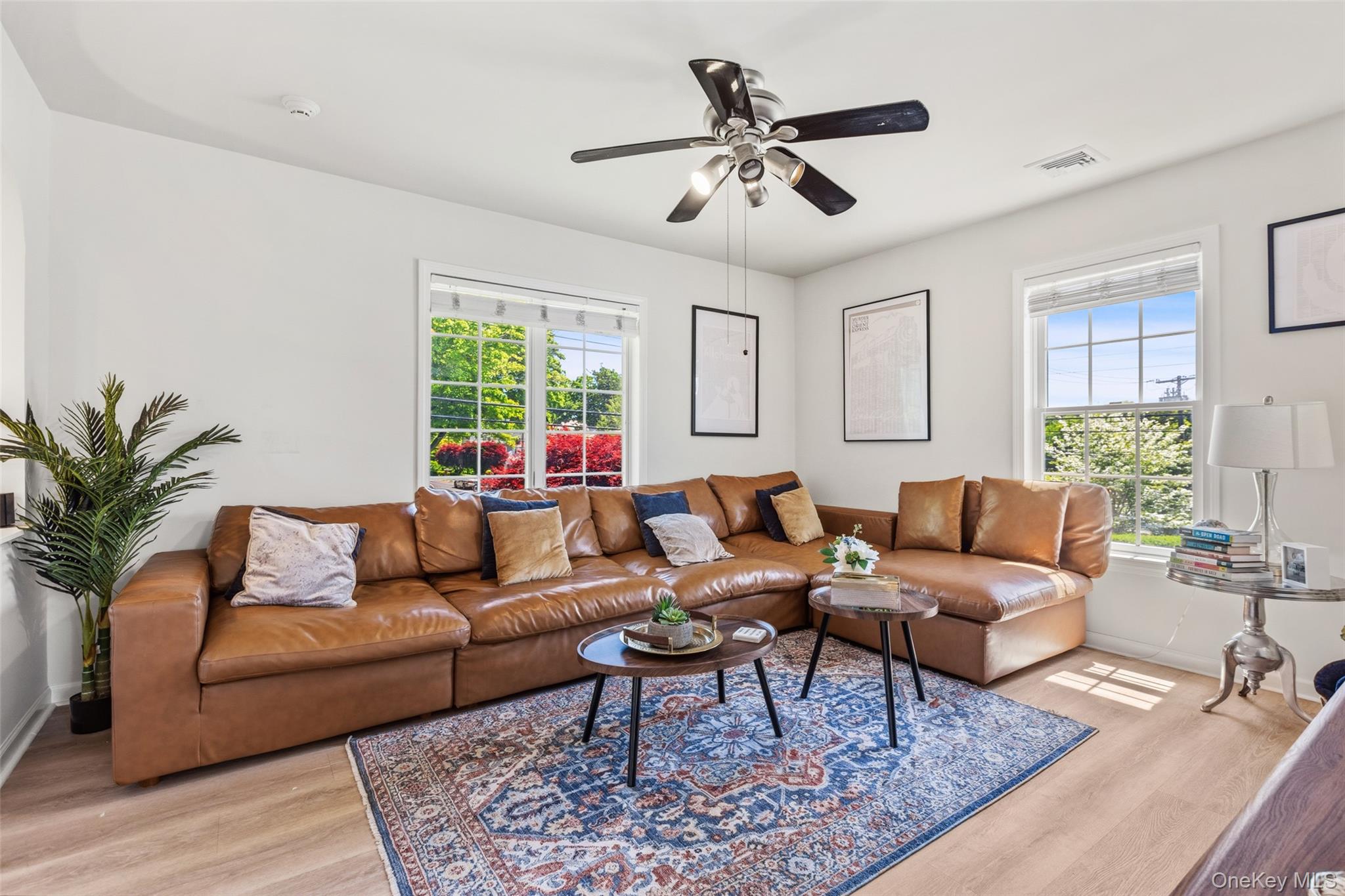 9 White Plains Avenue Property Photo 10