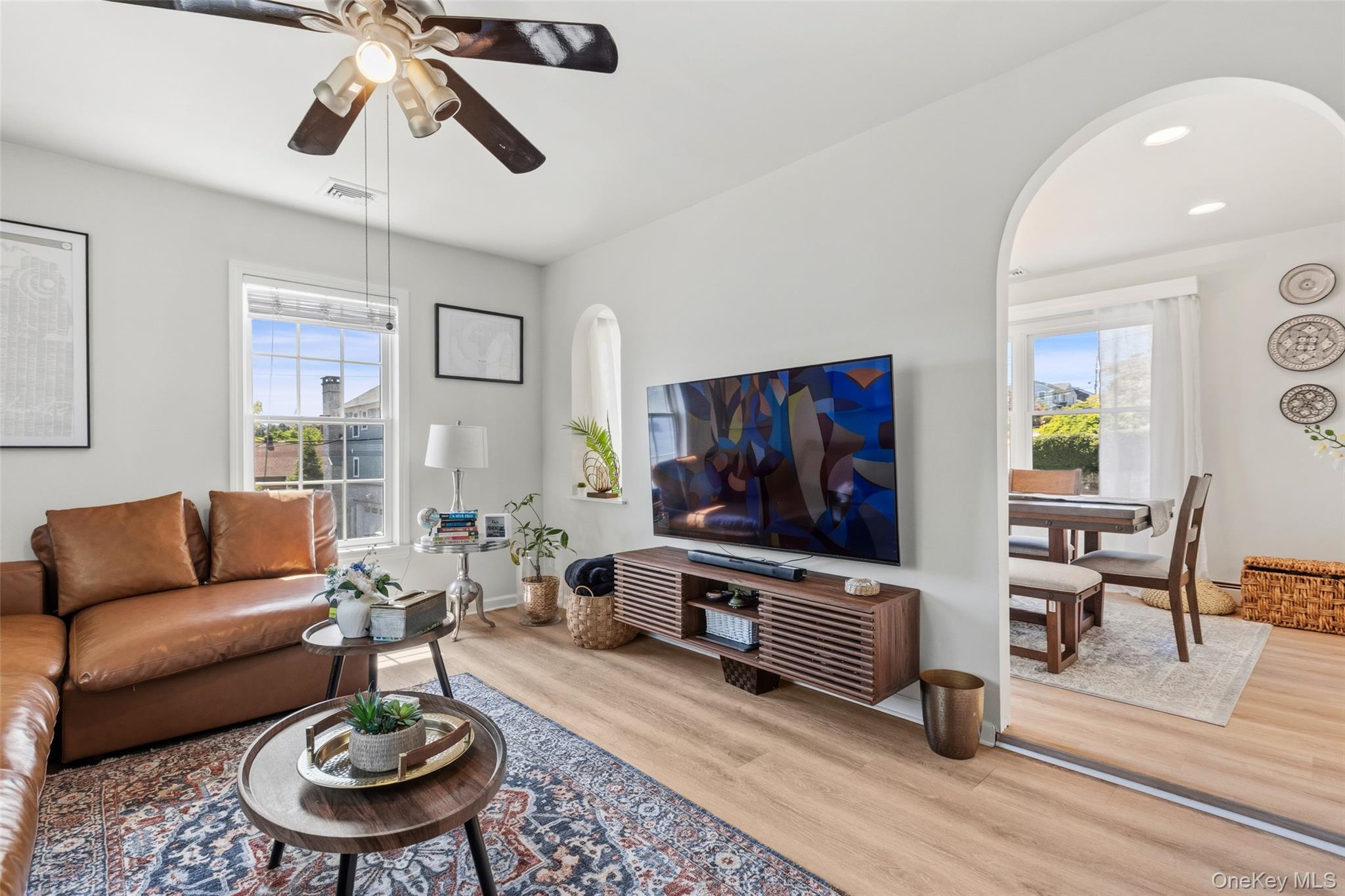 9 White Plains Avenue Property Photo 11