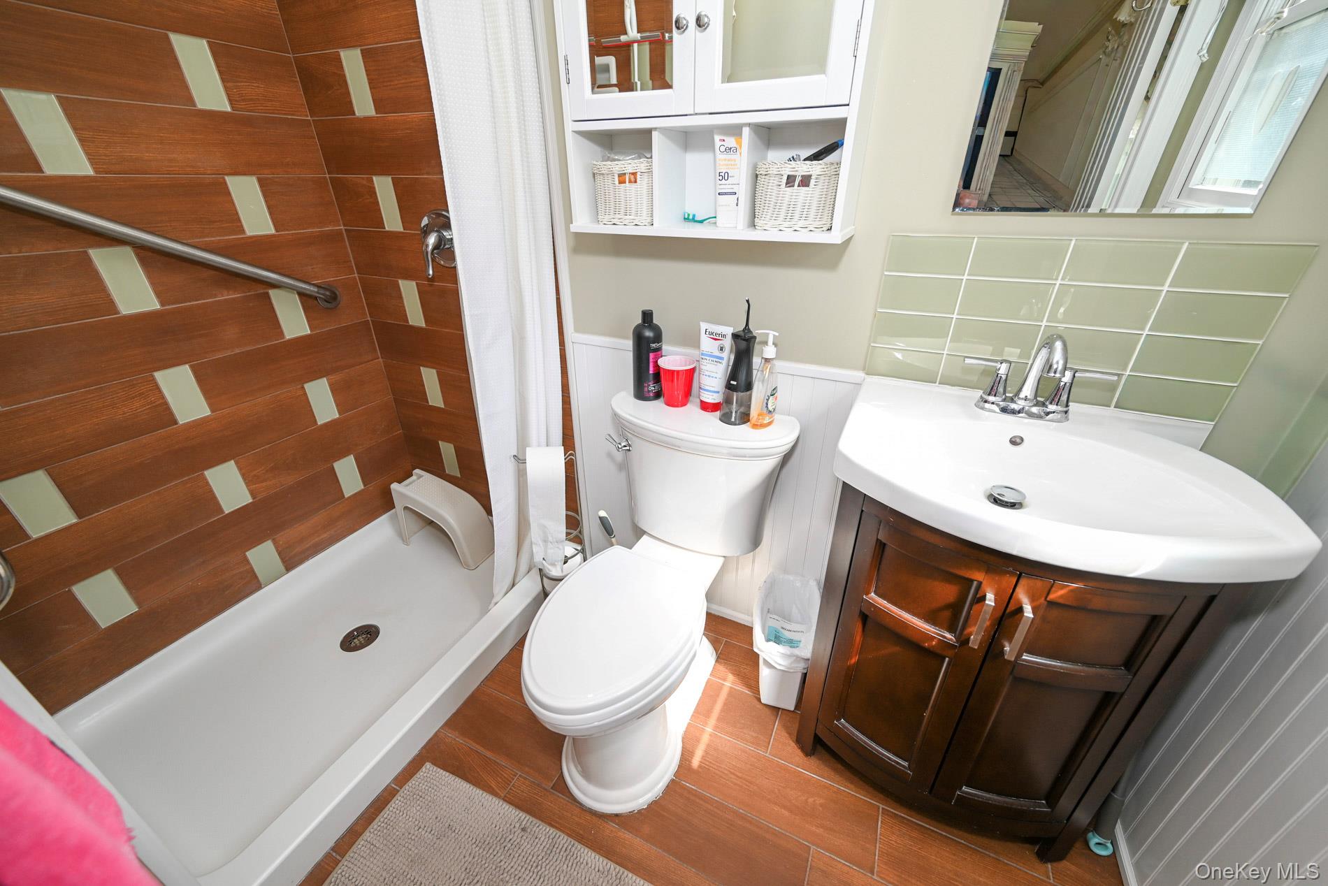 582 Western Park Drive Property Photo 16