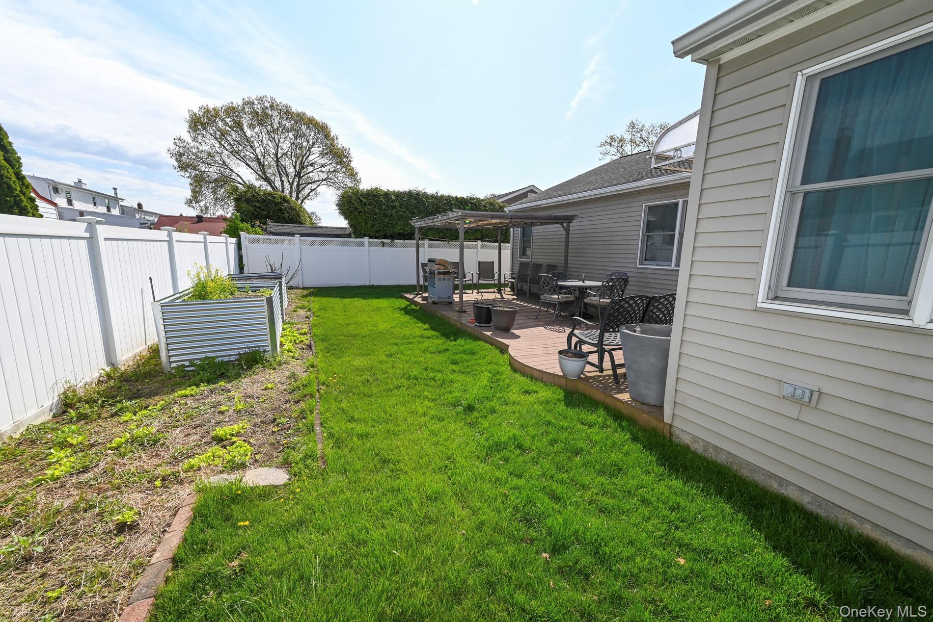 582 Western Park Drive Property Photo 27