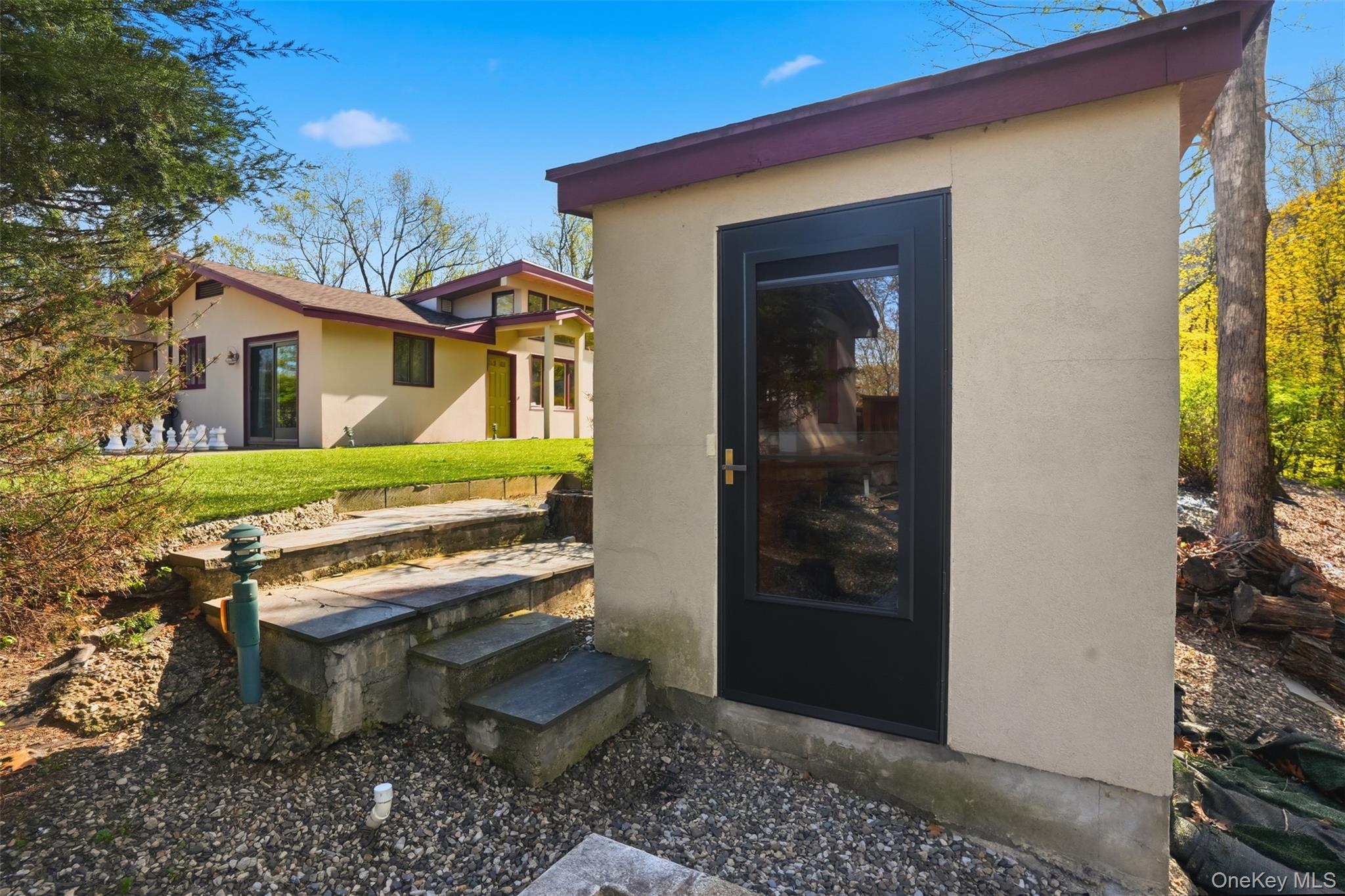 7 Marron Lane Property Photo 30