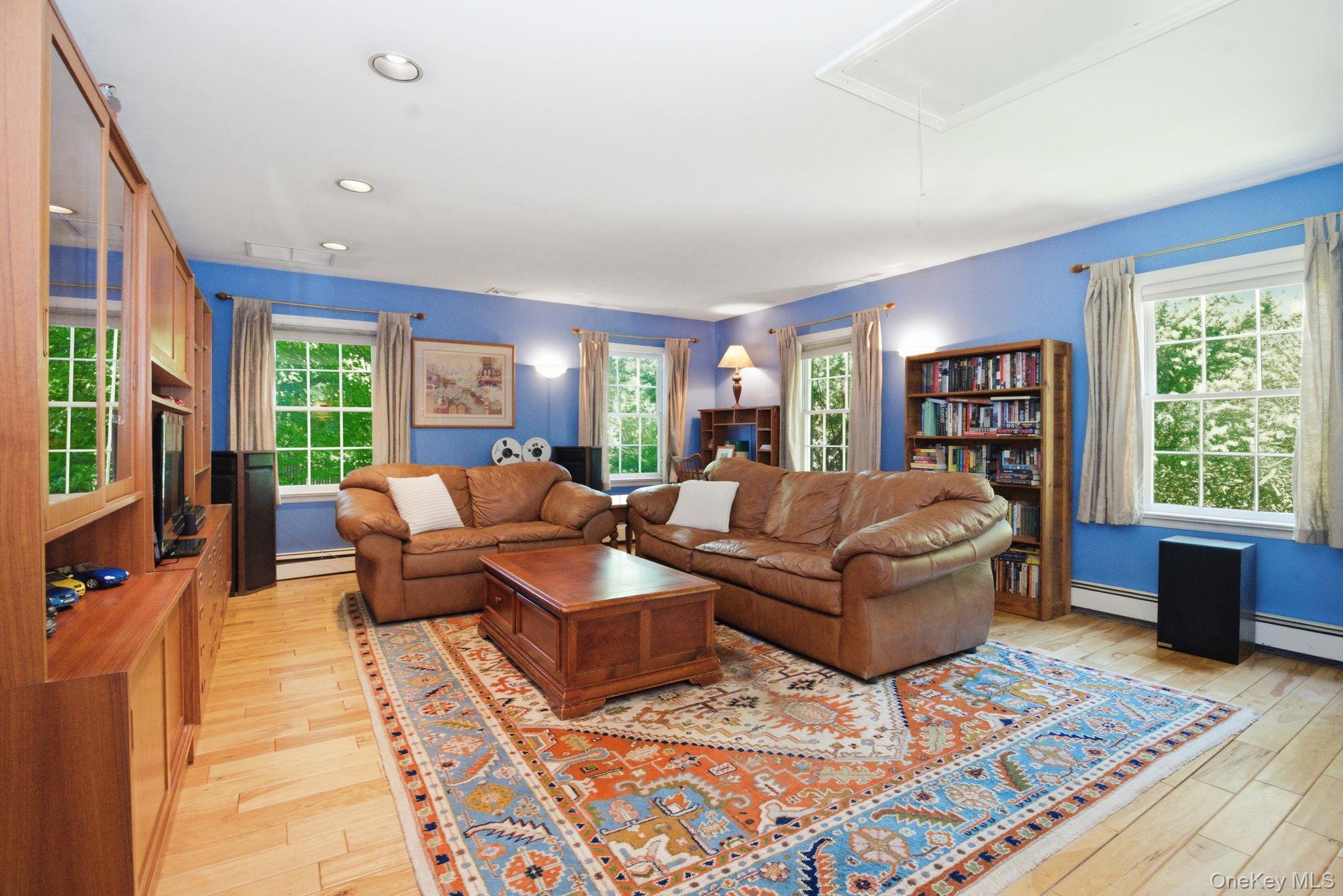 2 Turner Drive Property Photo 21