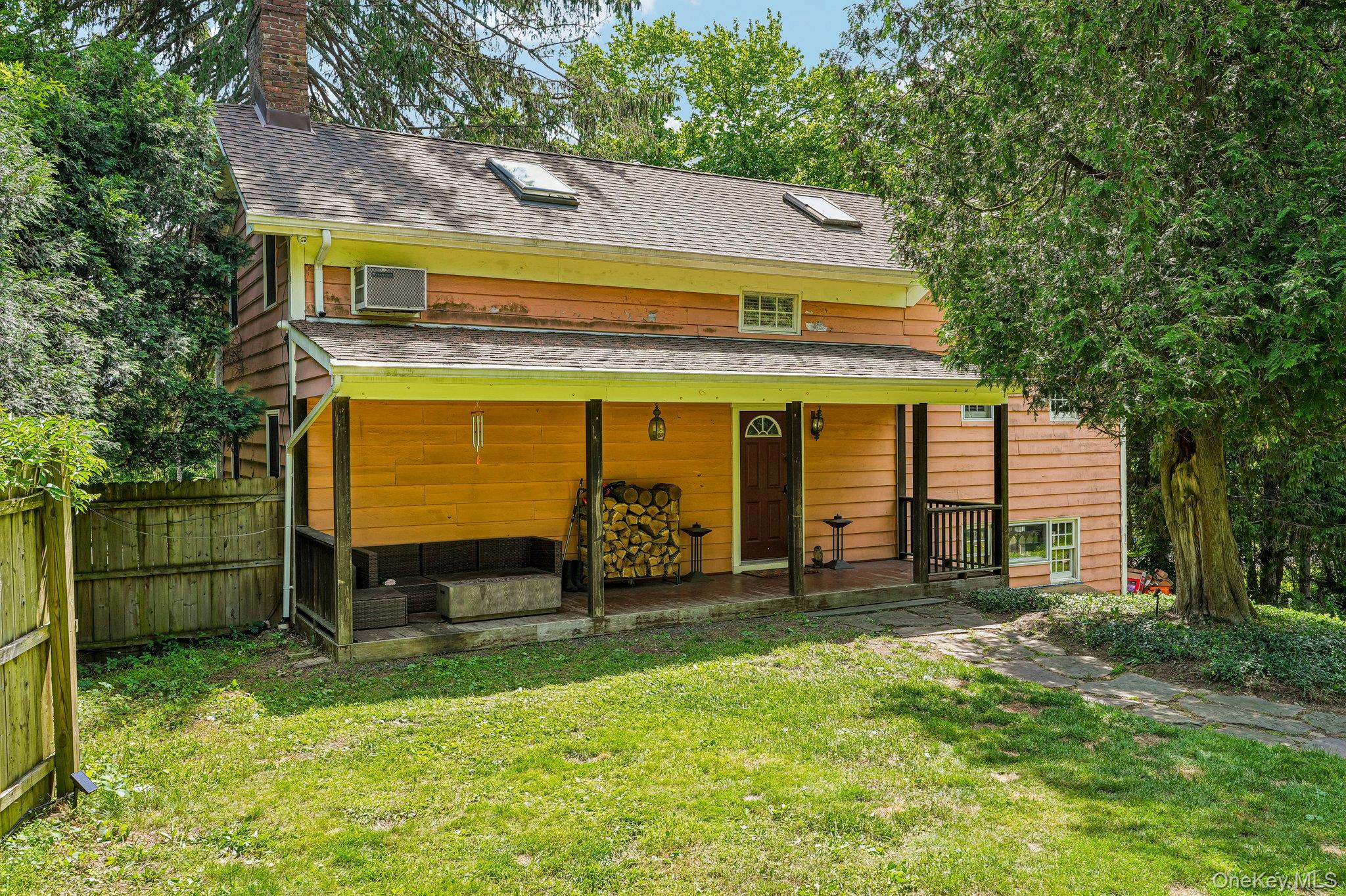 456 Saddle River Road Property Photo 3