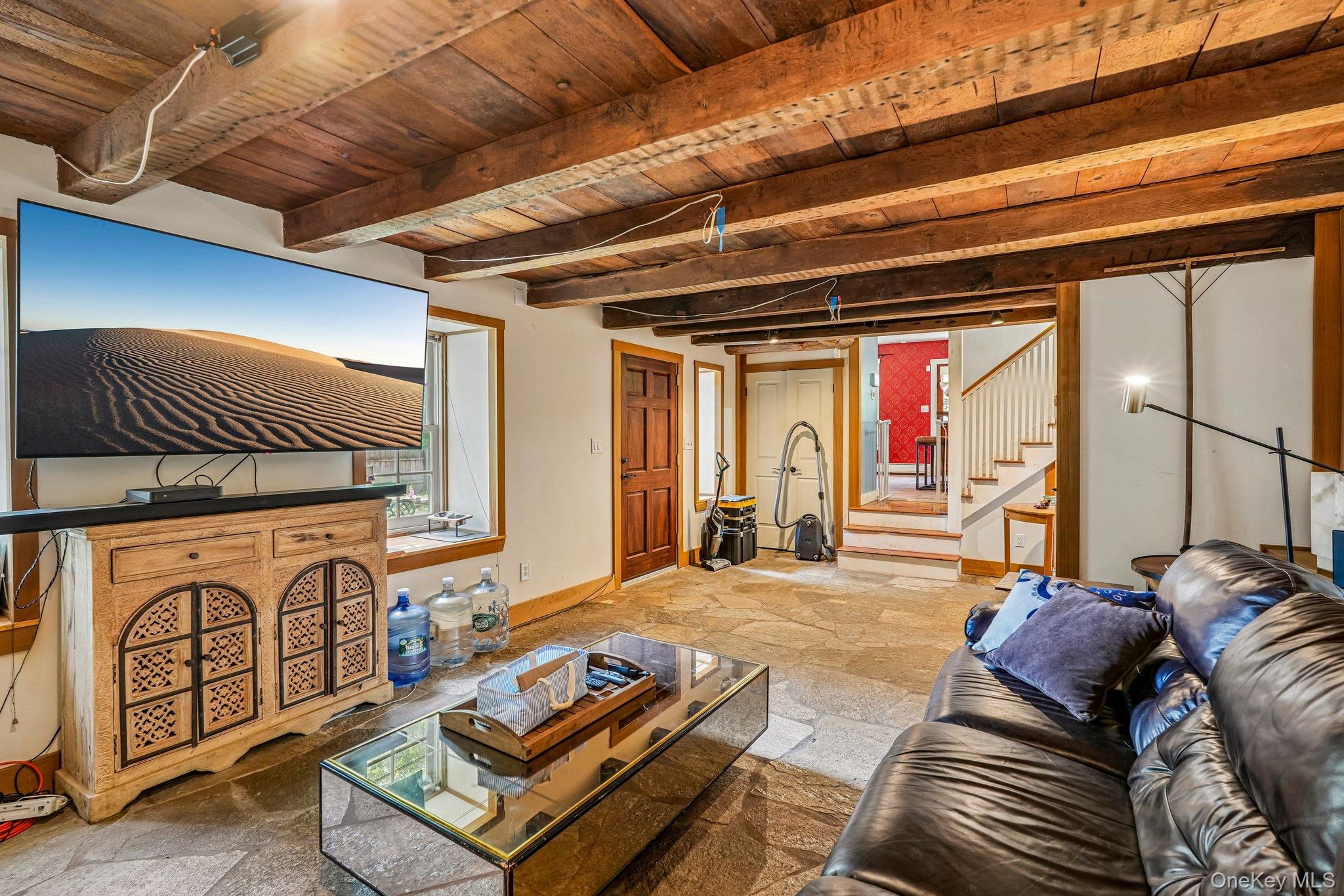 456 Saddle River Road Property Photo 5