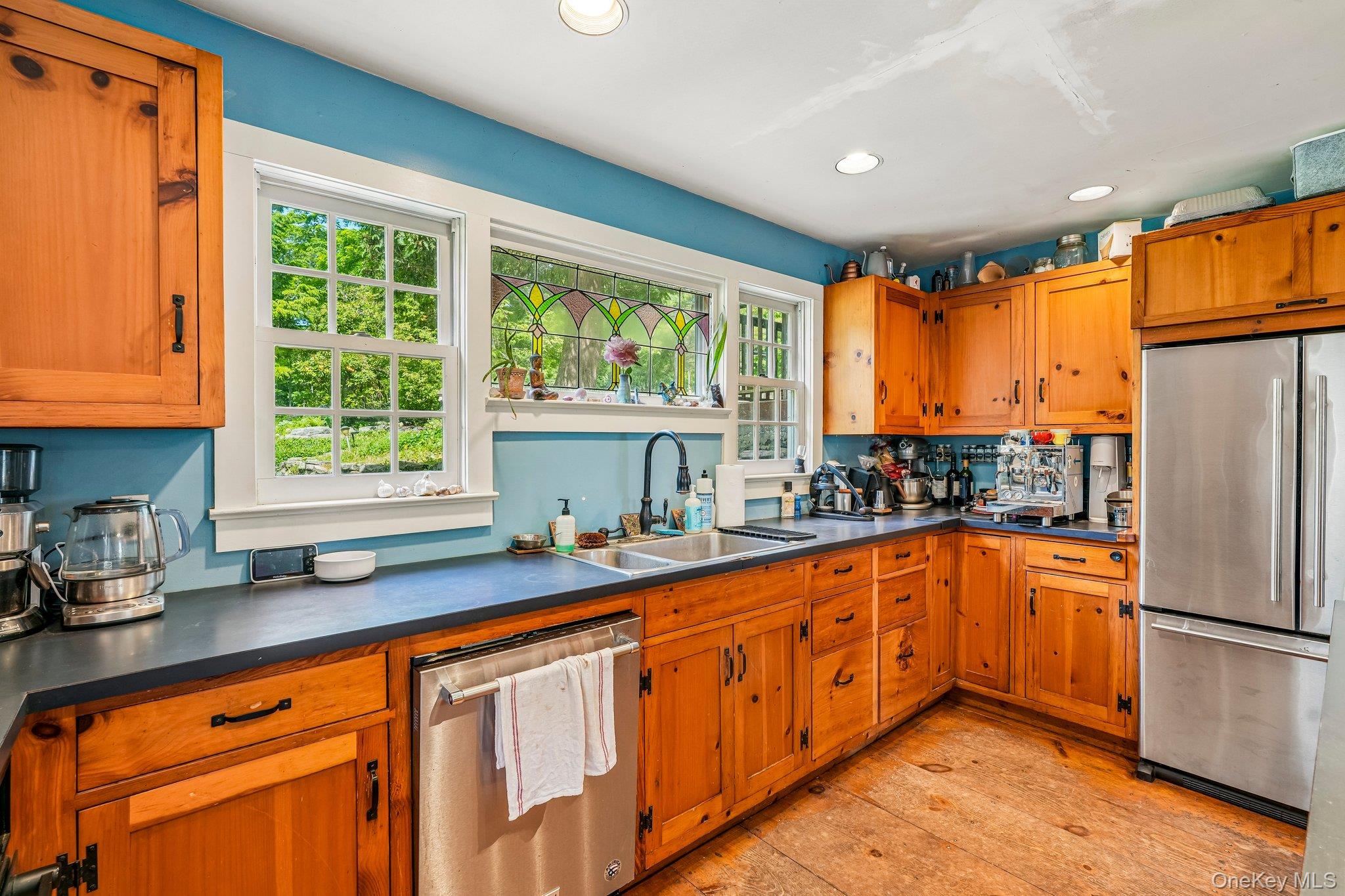 456 Saddle River Road Property Photo 10