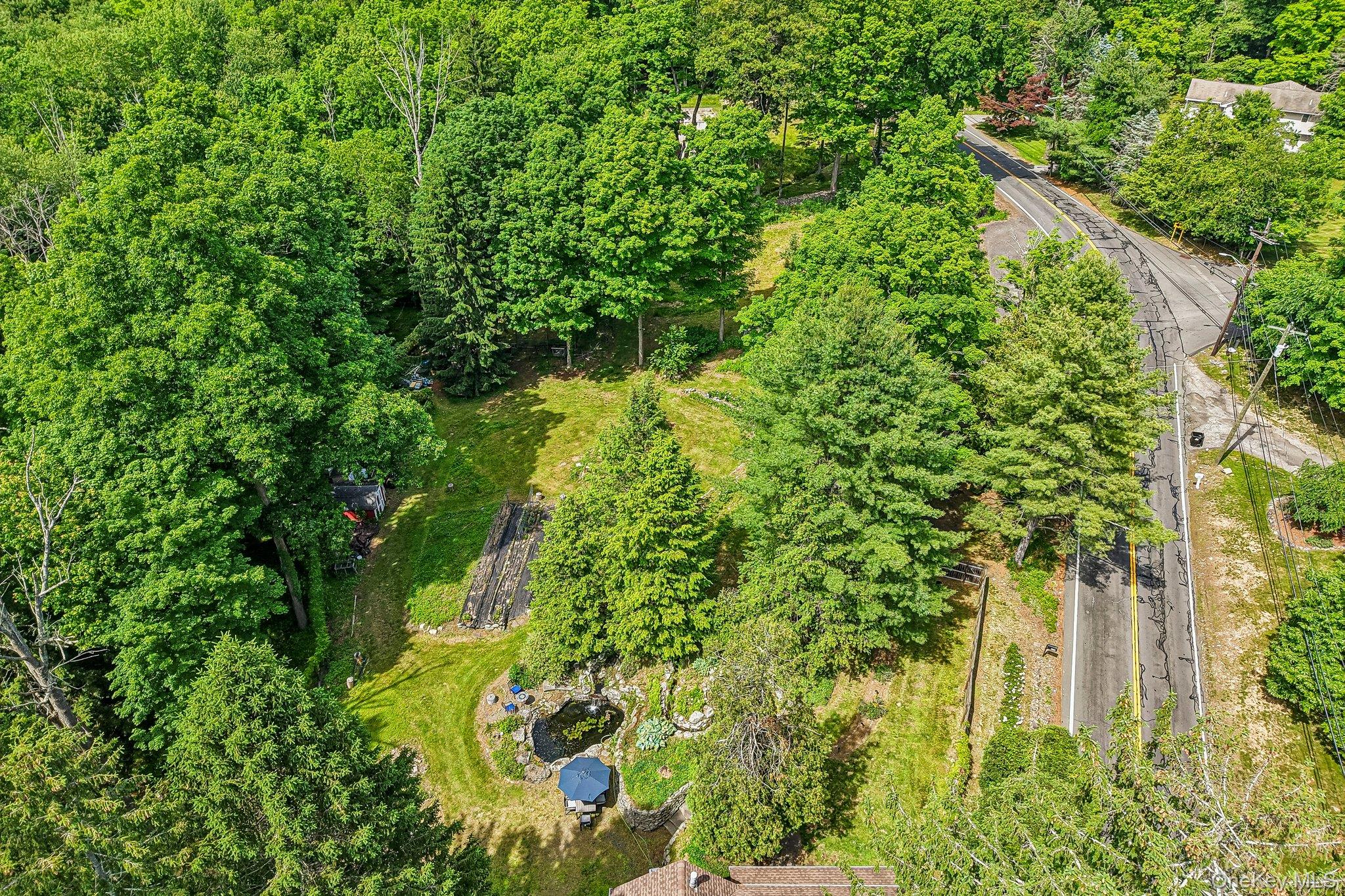 456 Saddle River Road Property Photo 28