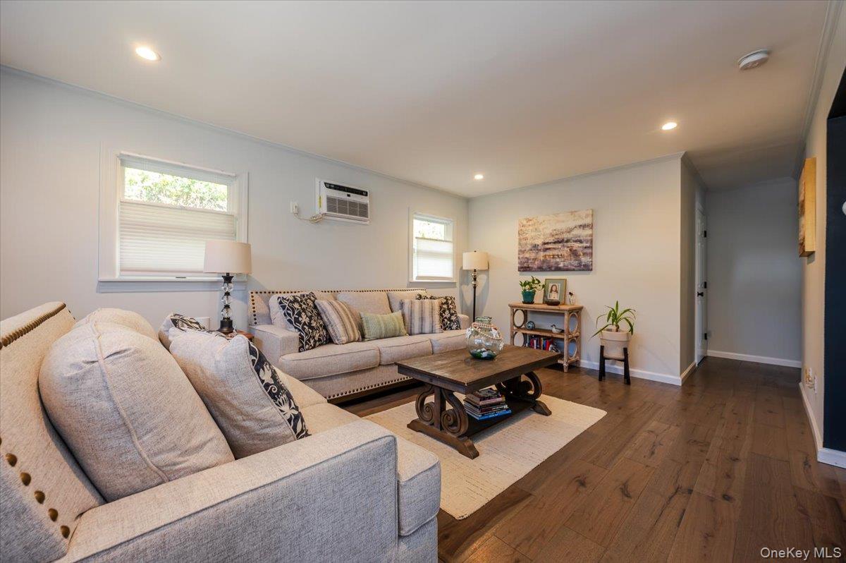 614 Franklin Boulevard Property Photo 3