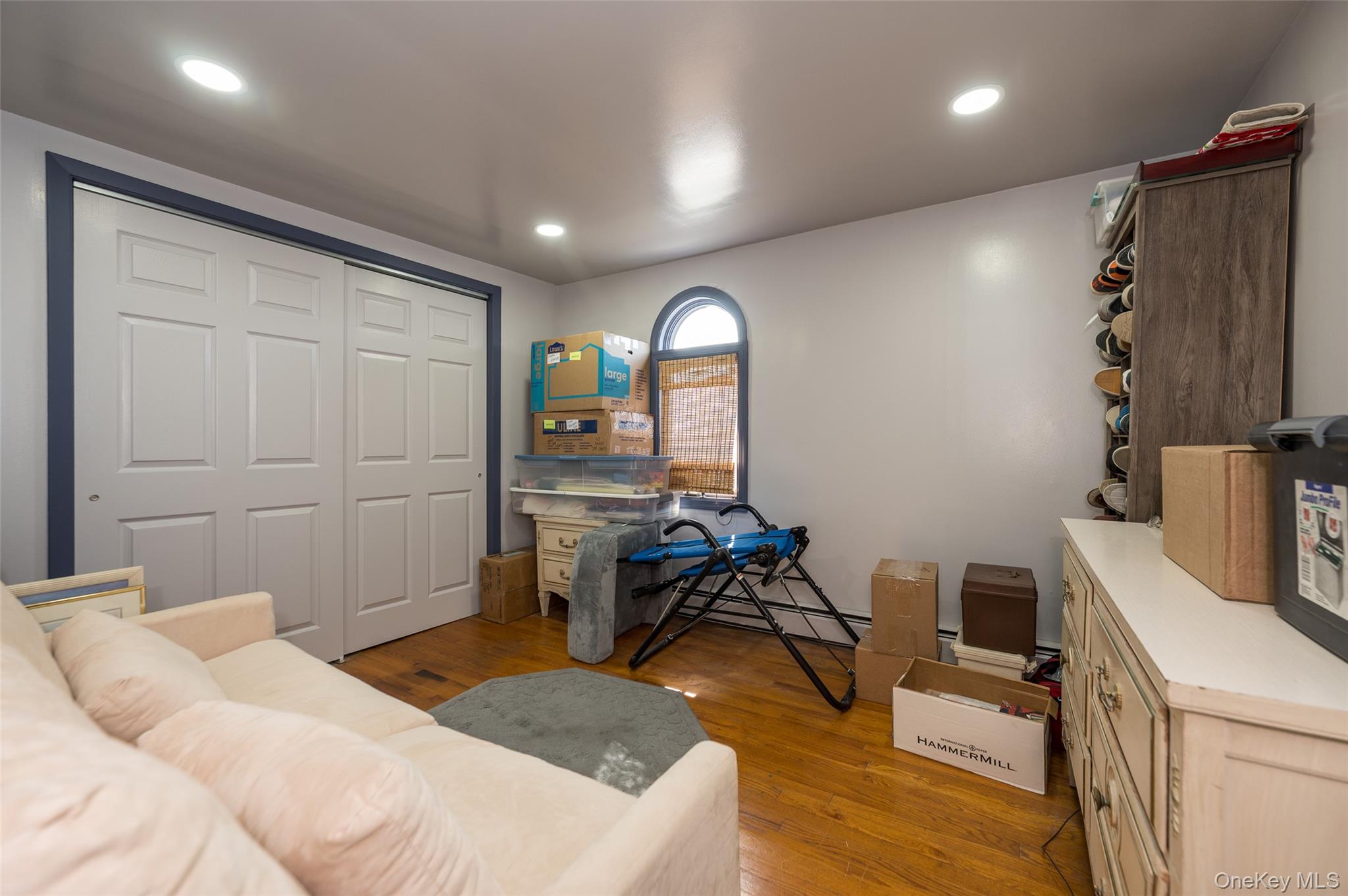 3414 Riverside Drive Property Photo 8