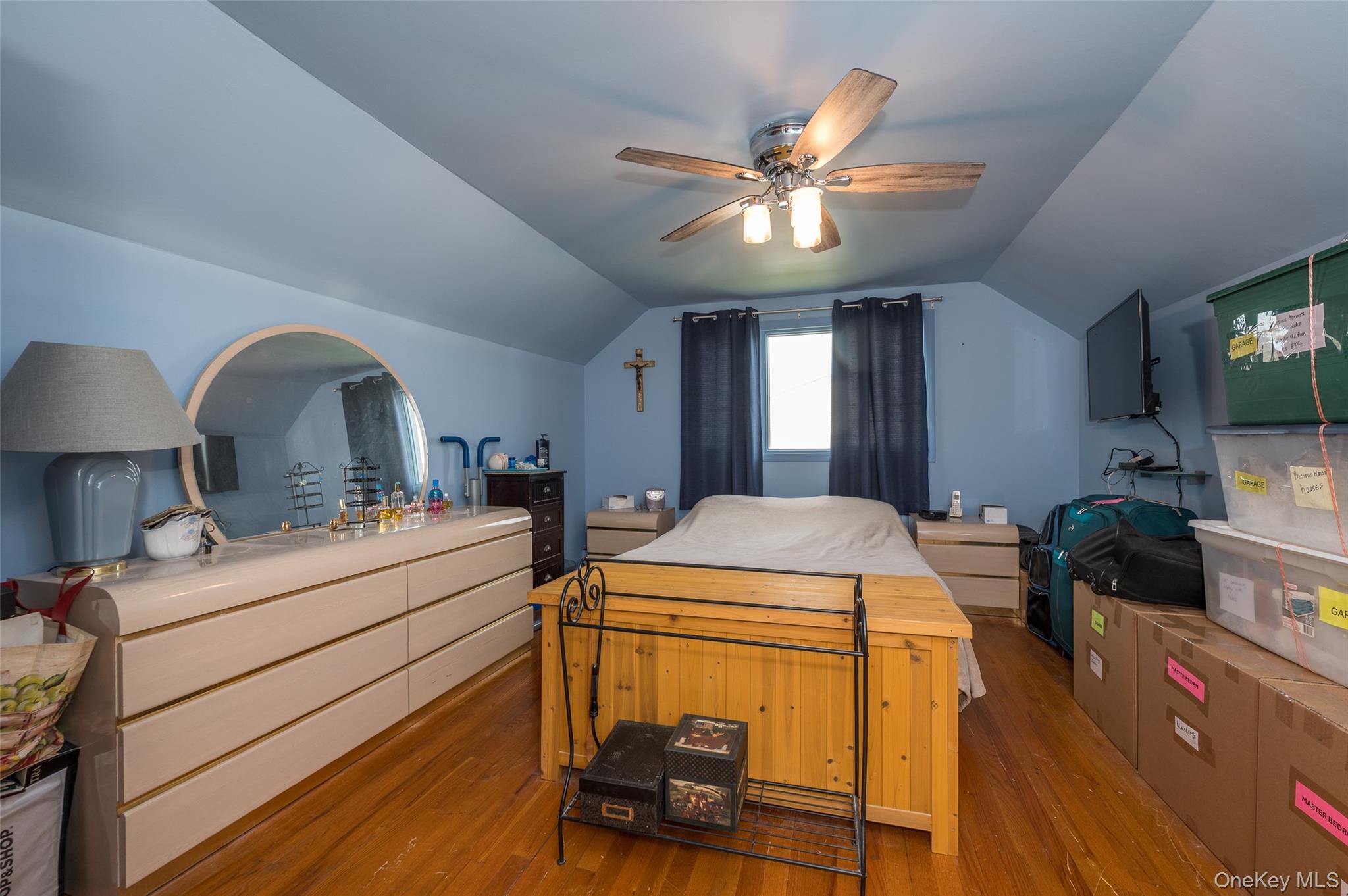 3414 Riverside Drive Property Photo 10