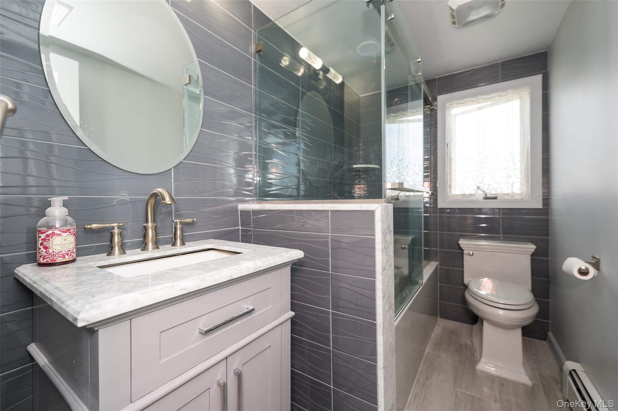 3414 Riverside Drive Property Photo 11