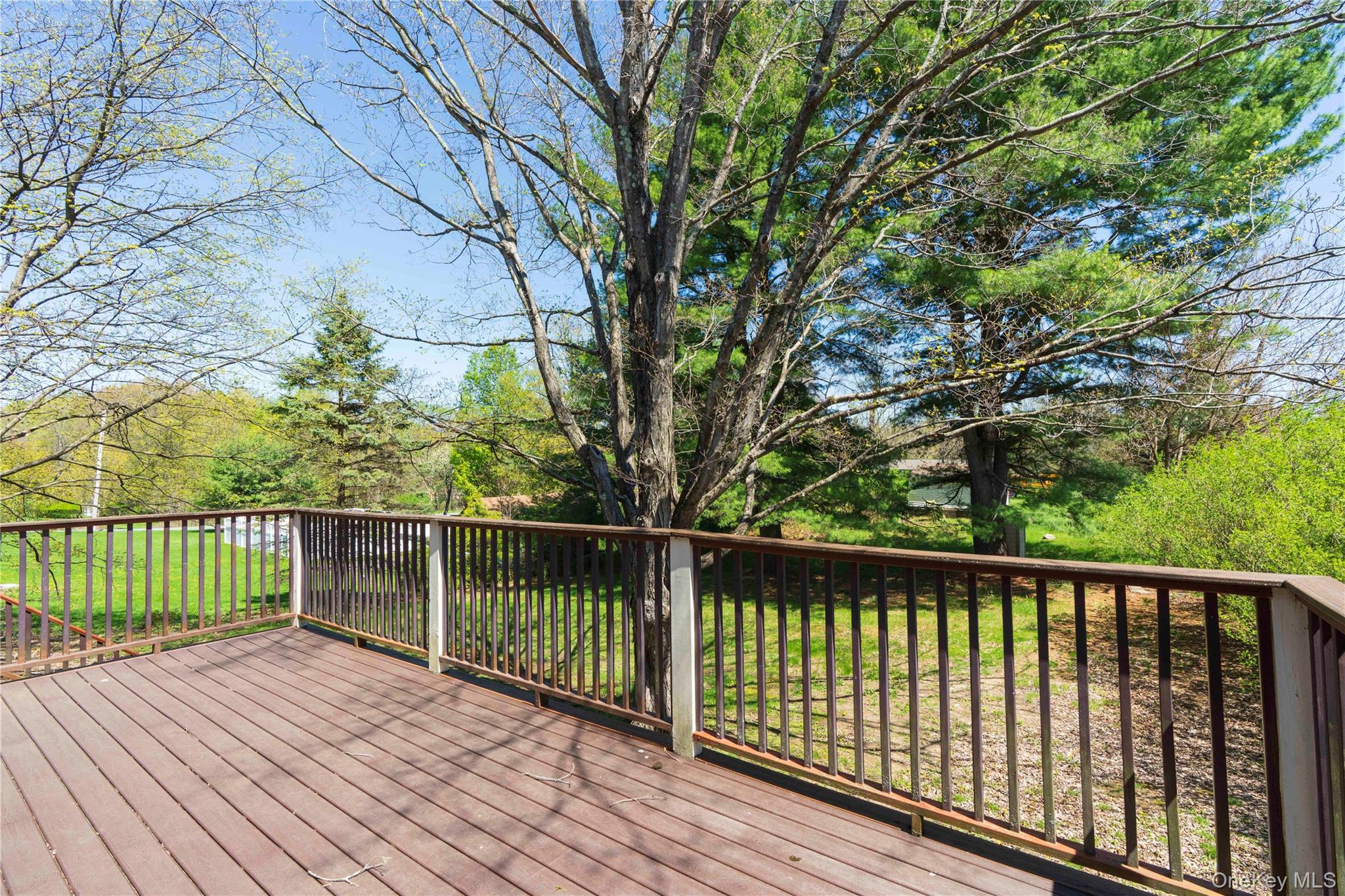 606 Church Avenue Property Photo 6