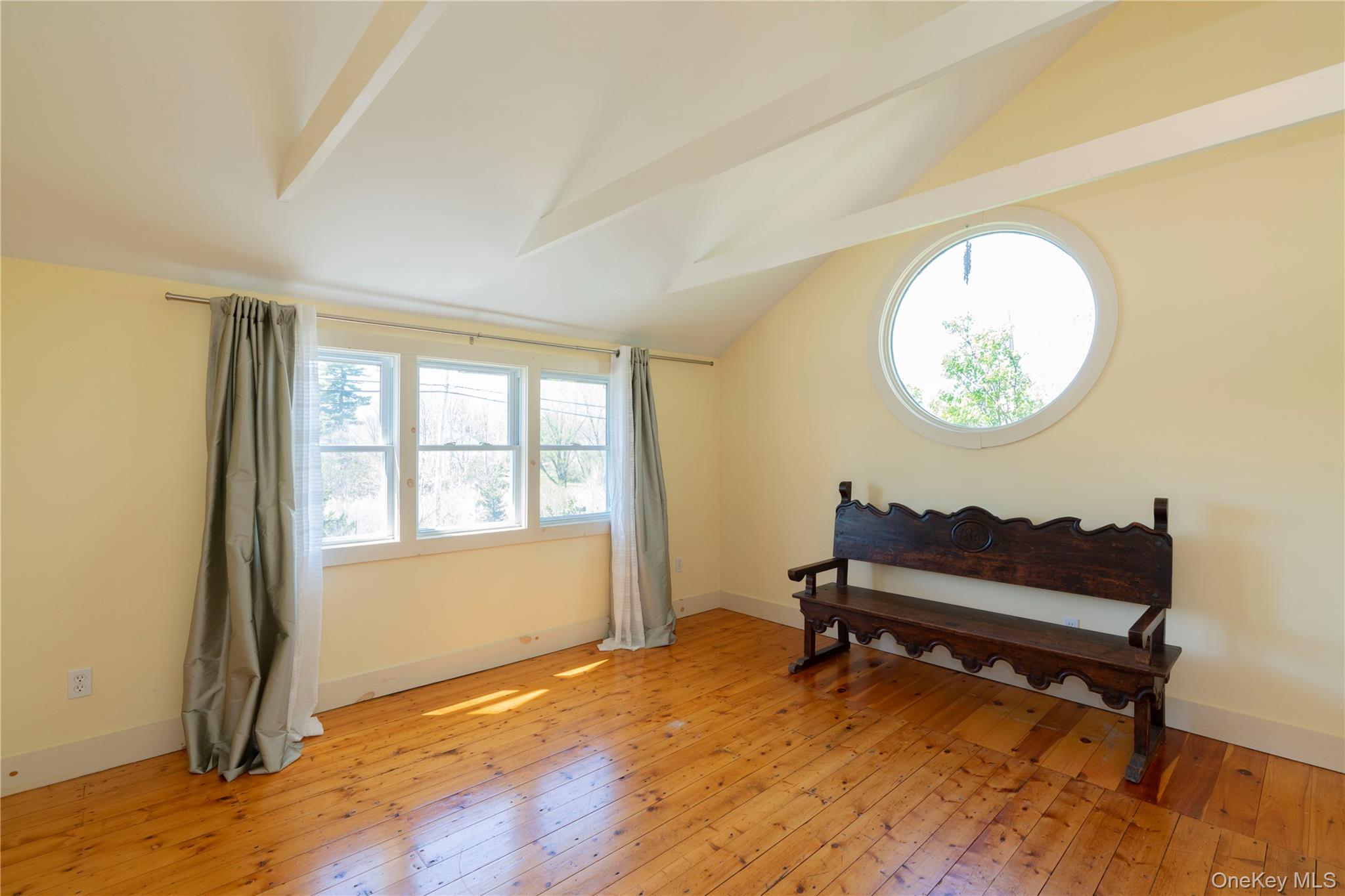606 Church Avenue Property Photo 25