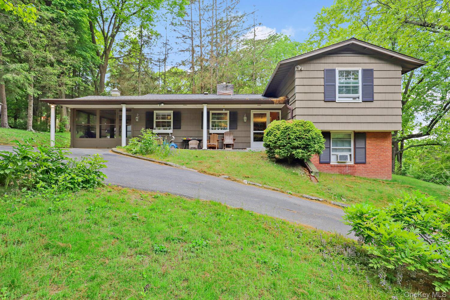 104 Forest Drive Property Photo 1