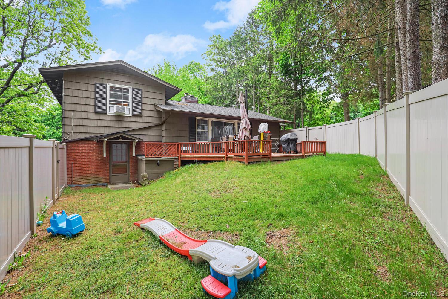 104 Forest Drive Property Photo 15