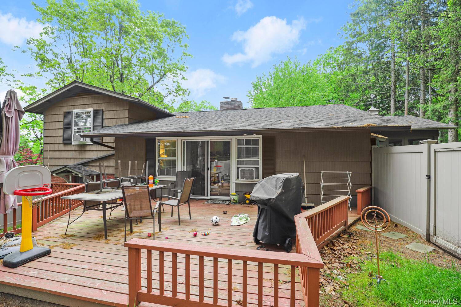 104 Forest Drive Property Photo 16