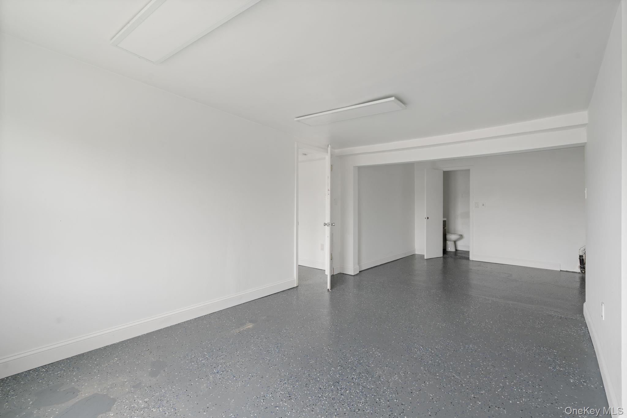 637 Violet Avenue Property Photo 24