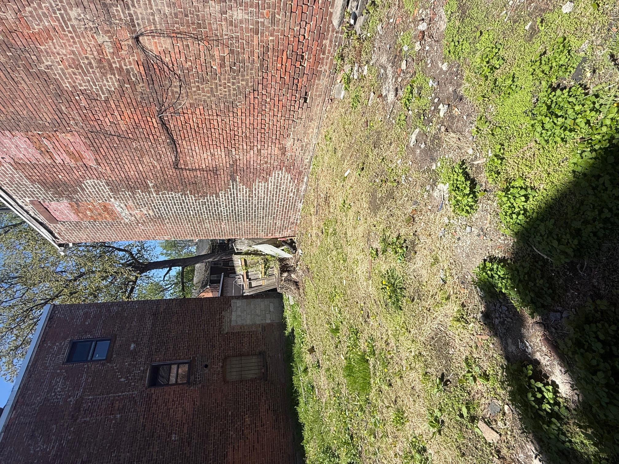 305 Liberty Street Property Photo 8