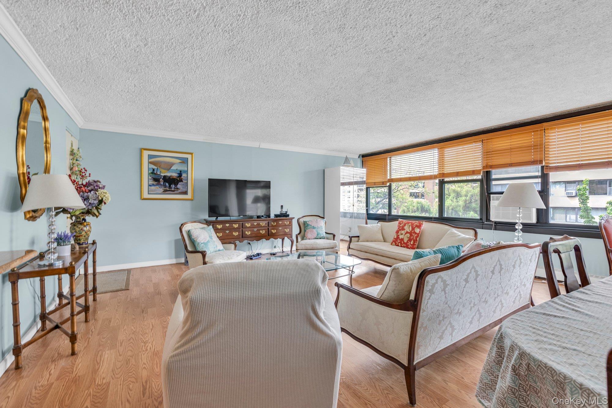 166-26 Powells Cove Boulevard 5d Property Photo 2