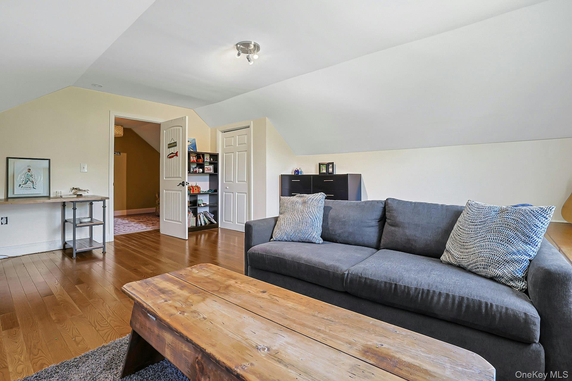 288 Lafayette Avenue Property Photo 38