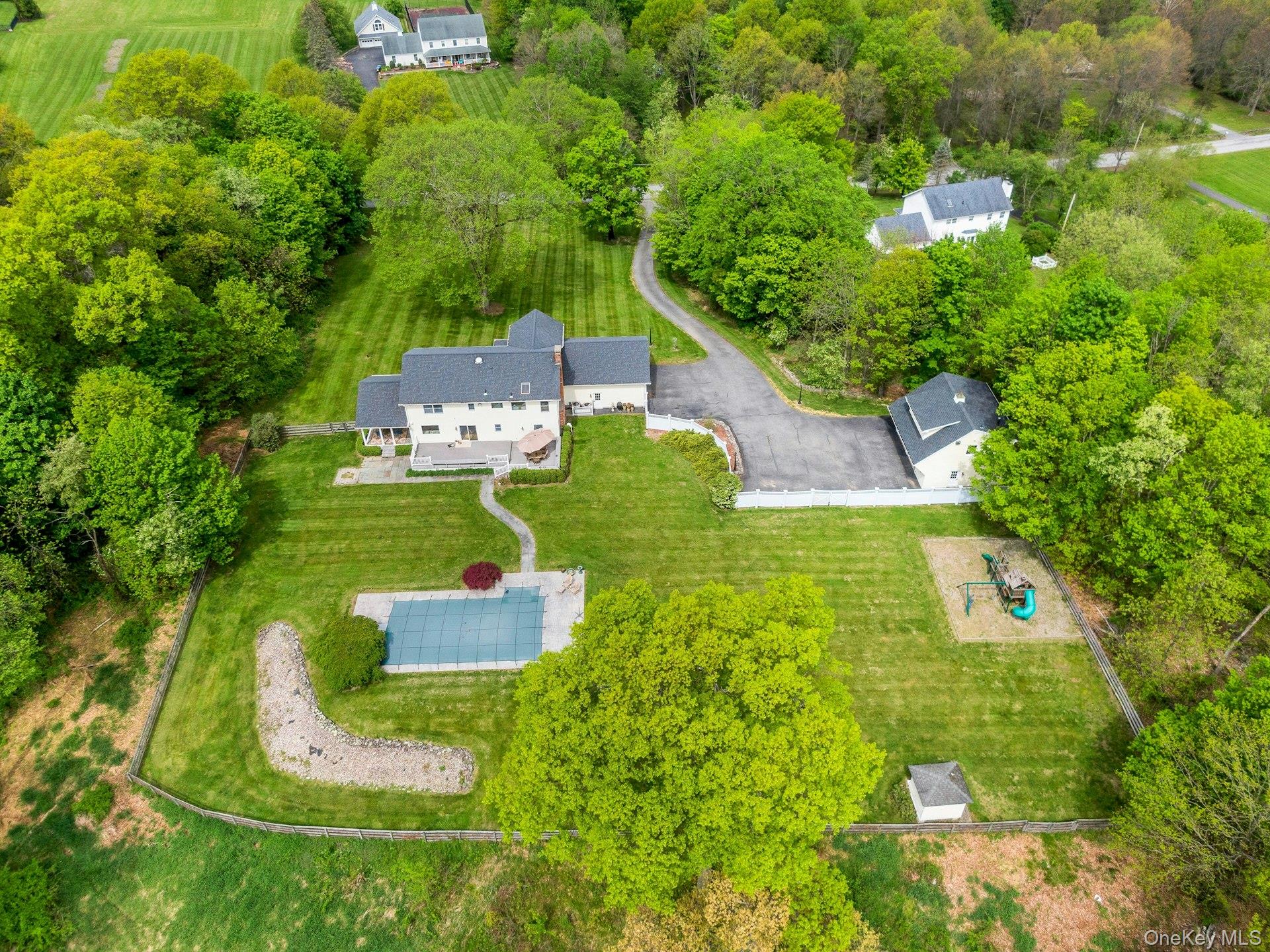 97 Moffat Road Property Photo 1