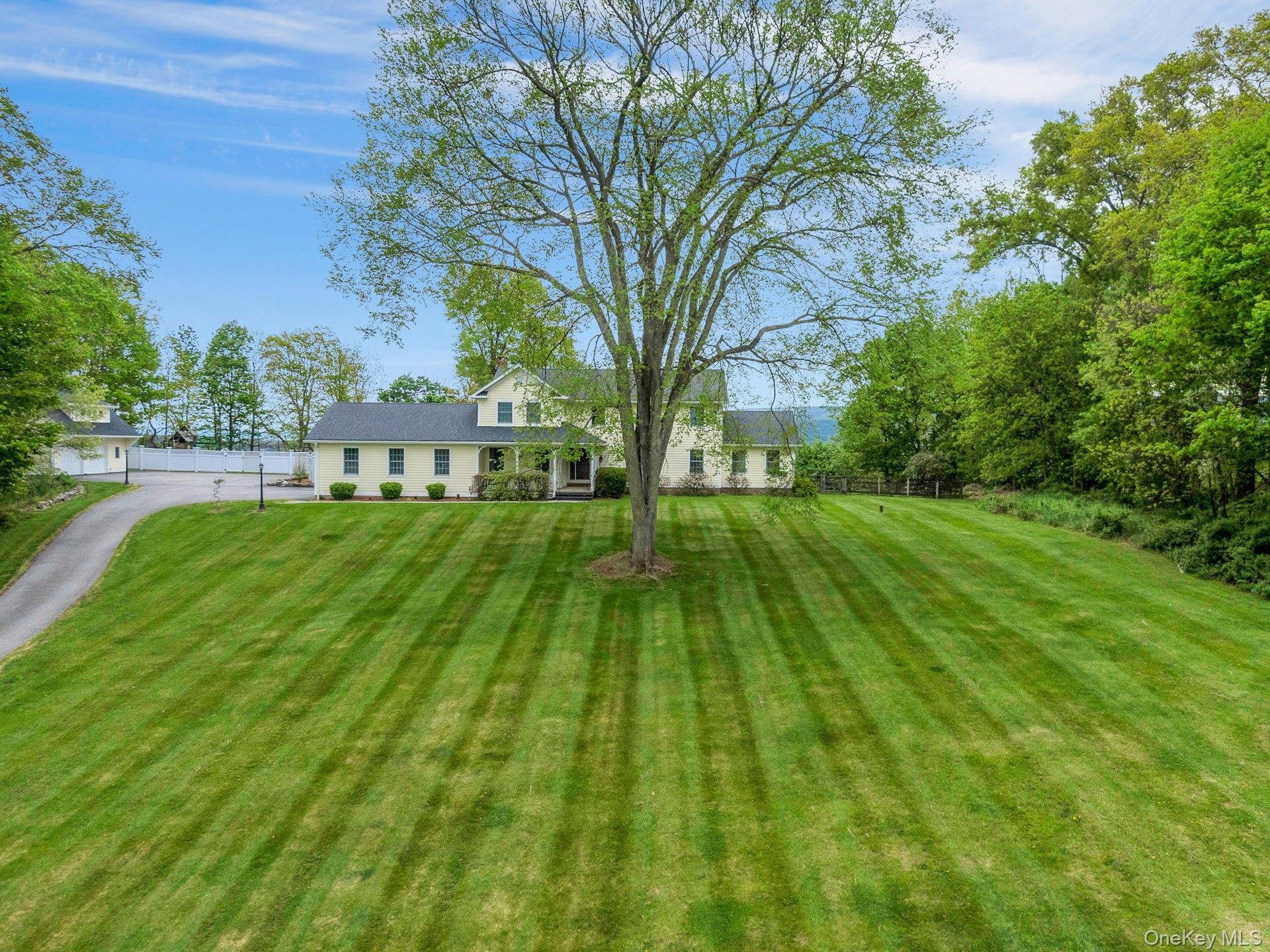 97 Moffat Road Property Photo 6