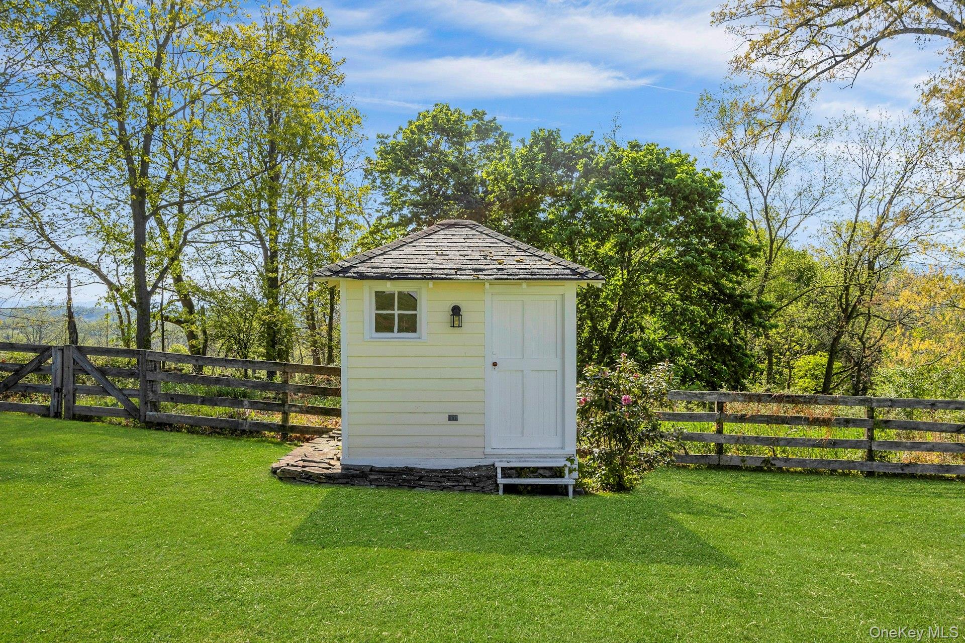 97 Moffat Road Property Photo 42