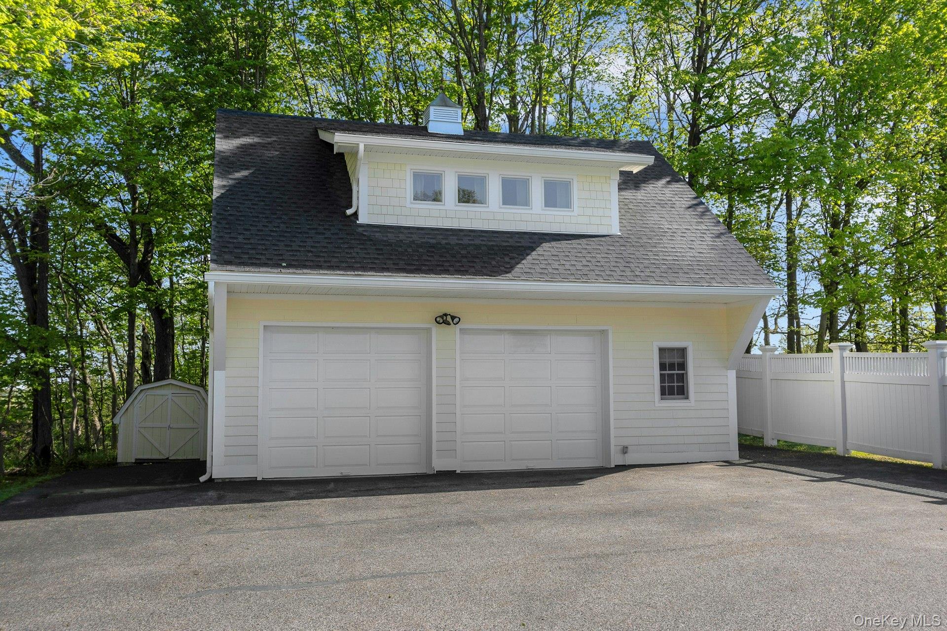 97 Moffat Road Property Photo 46