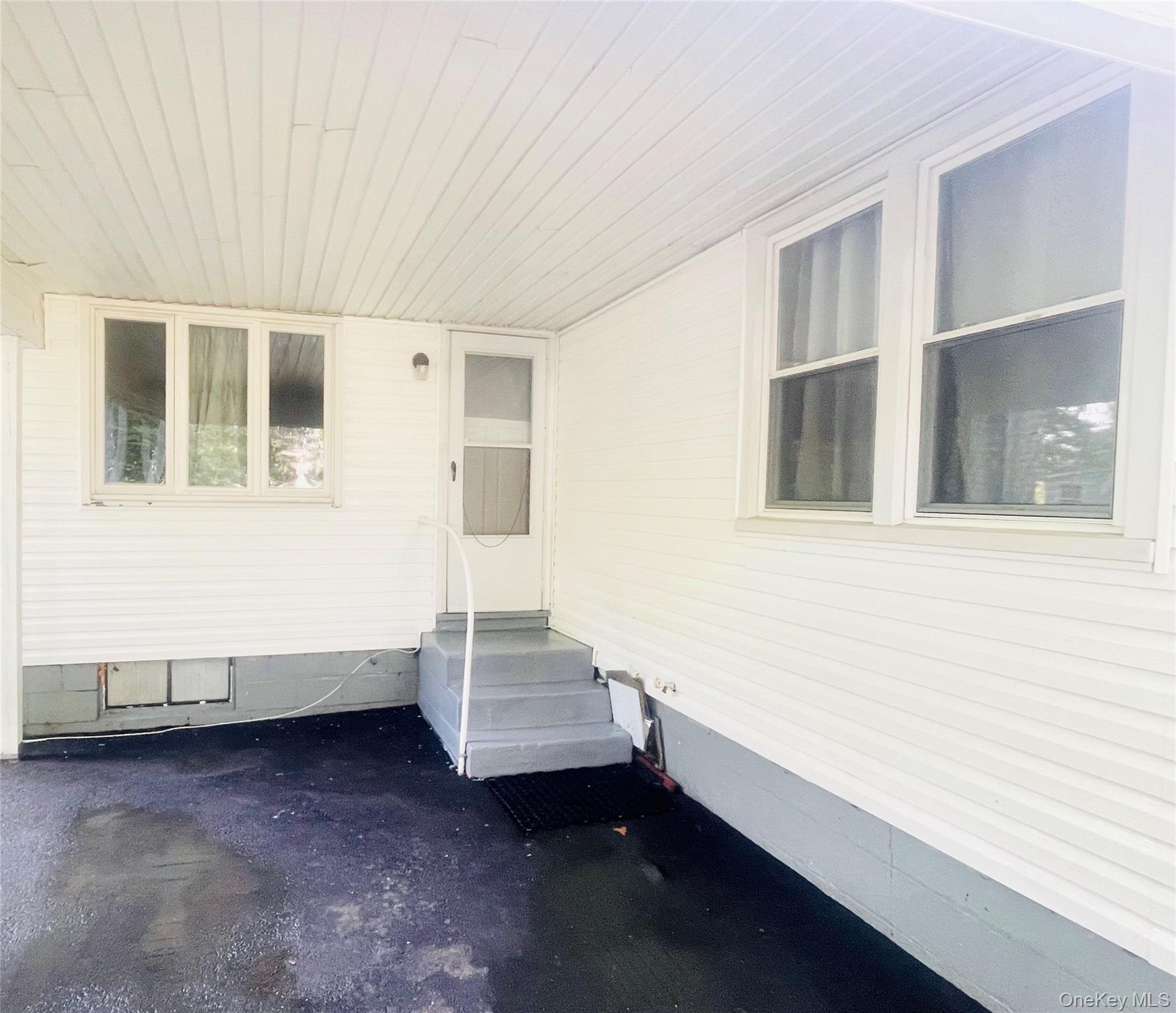 66 Corbin Avenue Property Photo 3