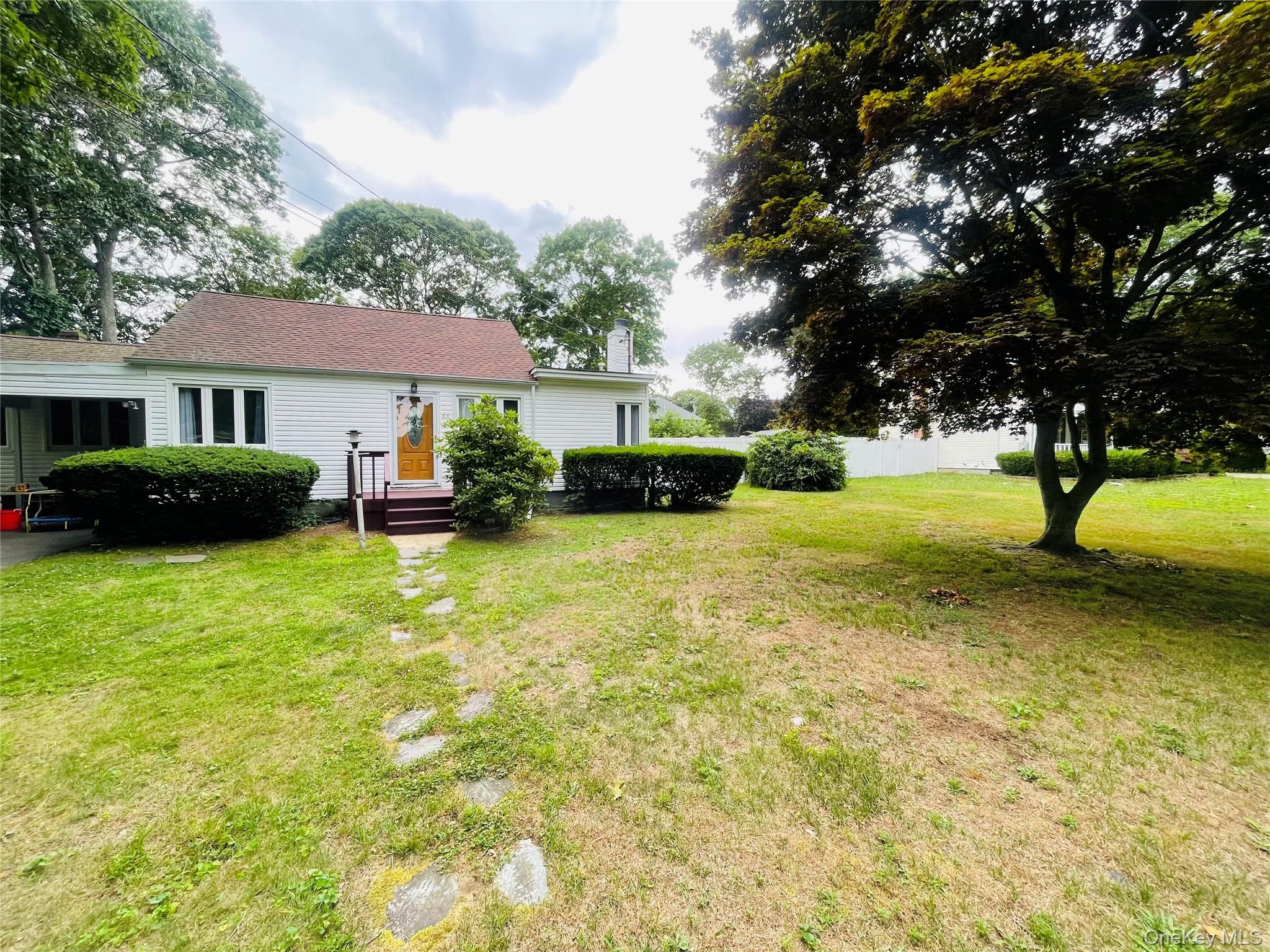 66 Corbin Avenue Property Photo 4