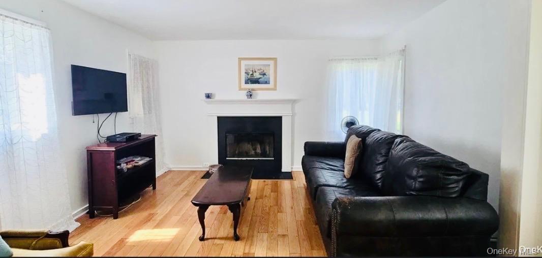 66 Corbin Avenue Property Photo 6