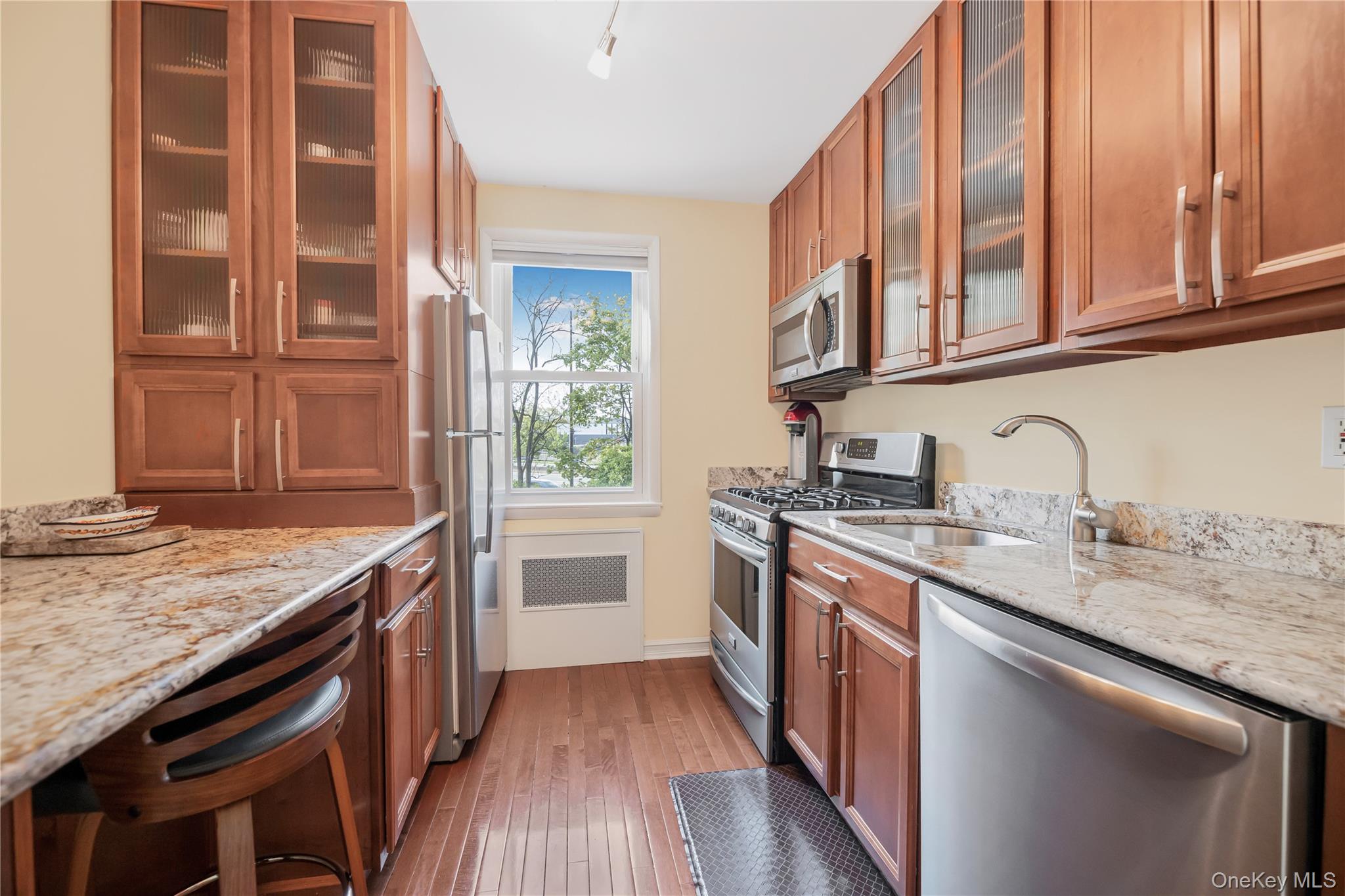 71 Lawrence Park Crescent 71 Property Photo 8