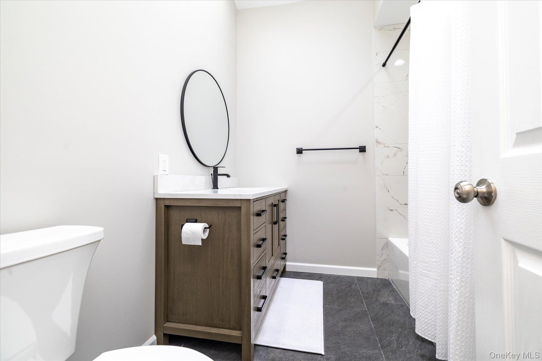 142 E Shore Drive Property Photo 12